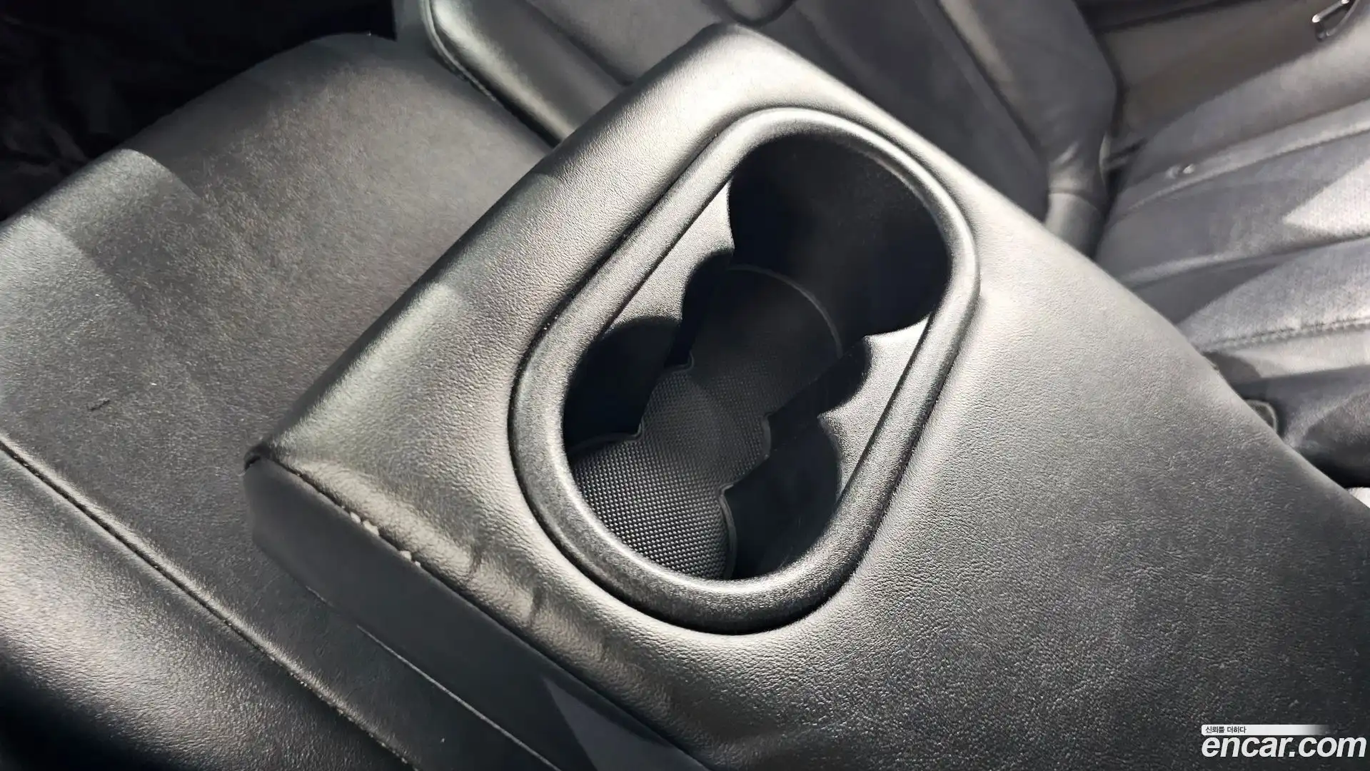 Santafe Hyundai 2019.3-OPTION-040