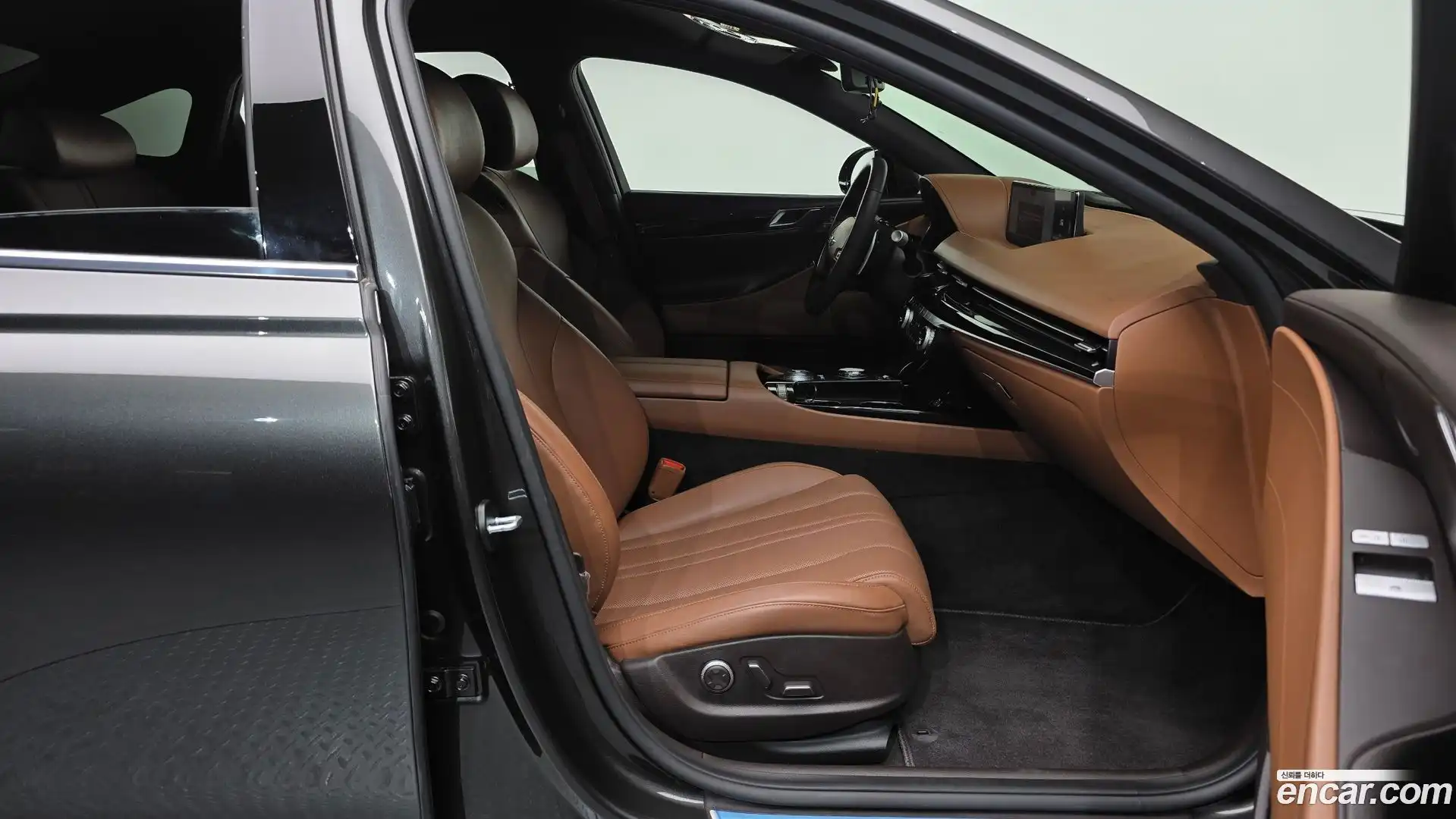 G80 Genesis 2023.8-INNER-036