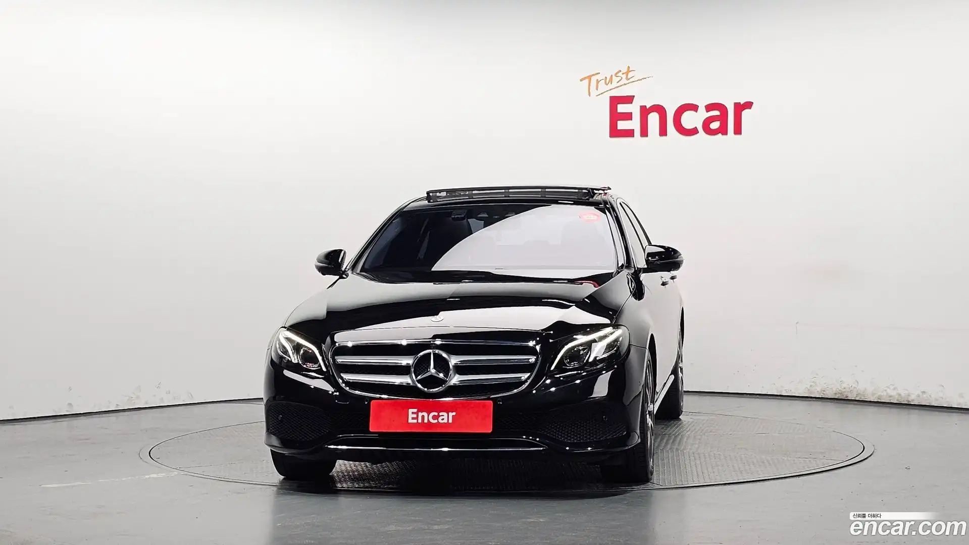 E-Class Mercedes-Benz 2018.10-OUTER-003