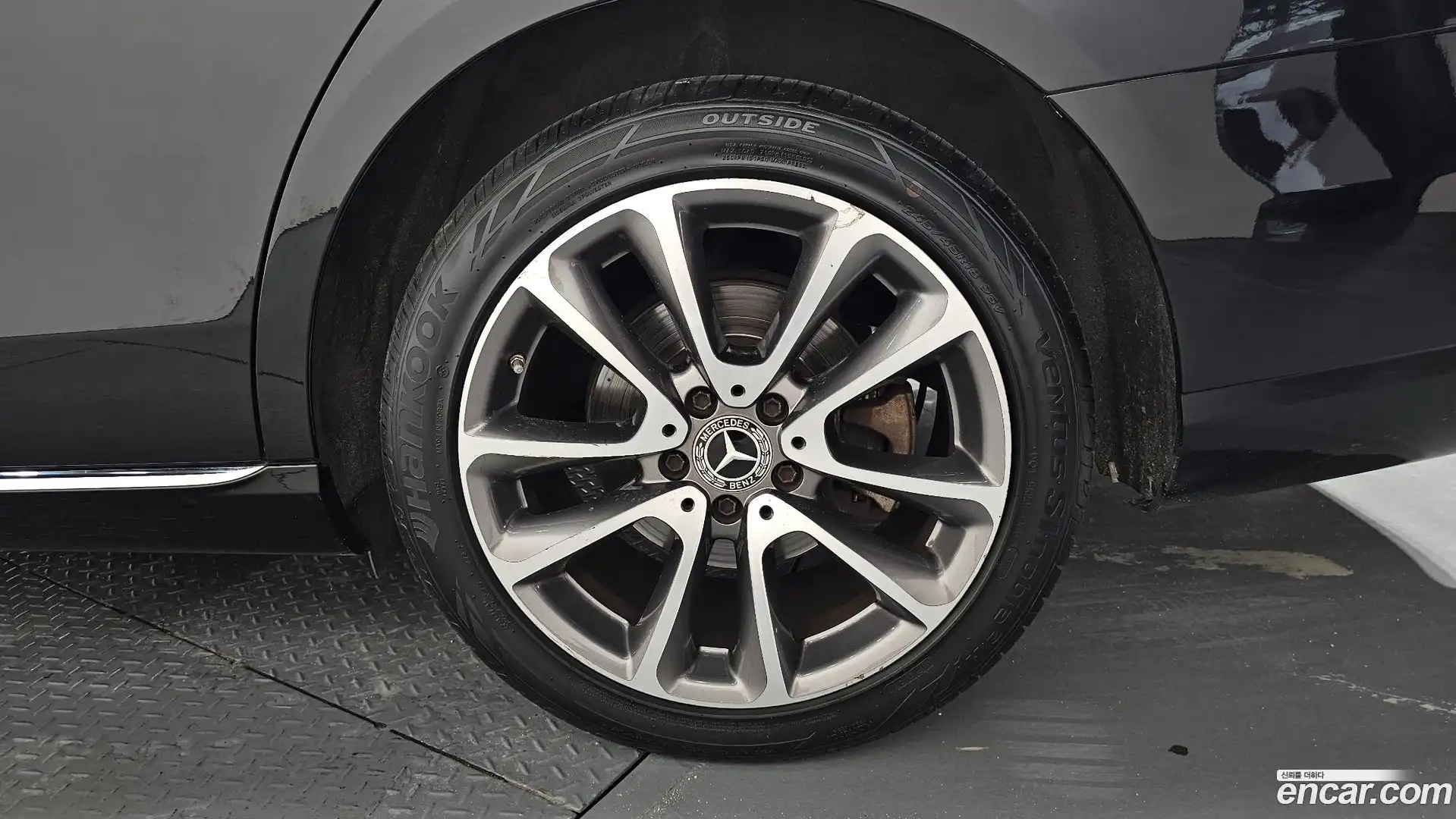 E-Class Mercedes-Benz 2018.10-OUTER-031