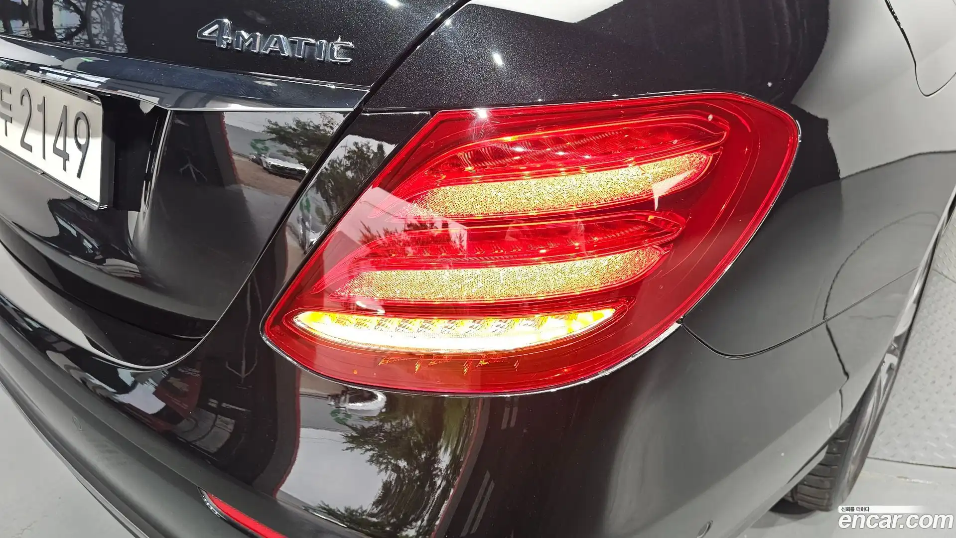 E-Class Mercedes-Benz 2018.10-OUTER-033