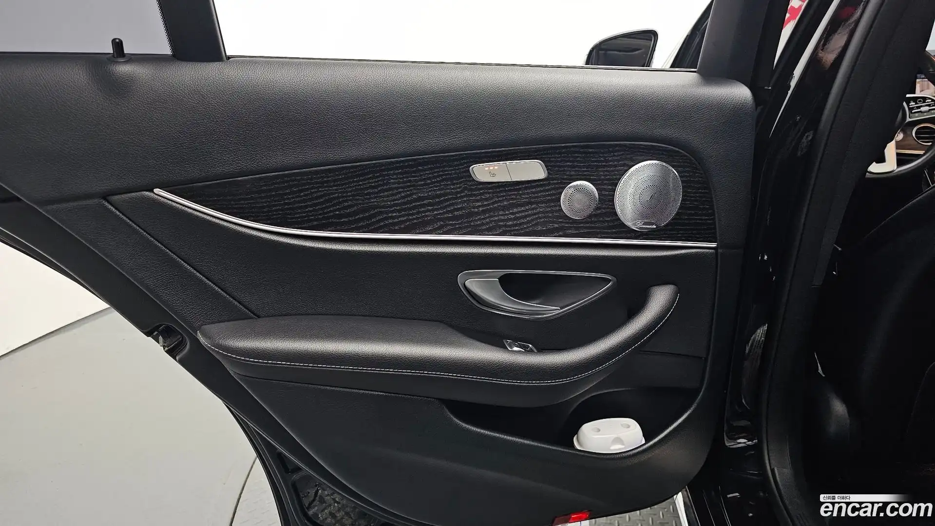 E-Class Mercedes-Benz 2018.10-INNER-035