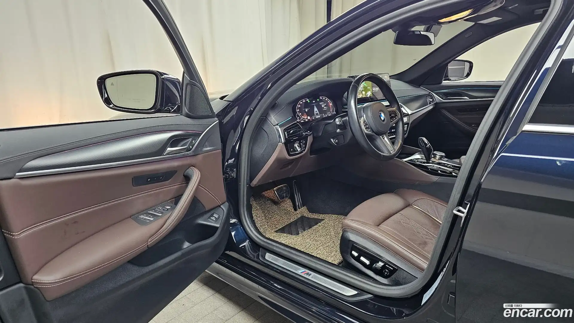 5-Series BMW 2023.5-INNER-010