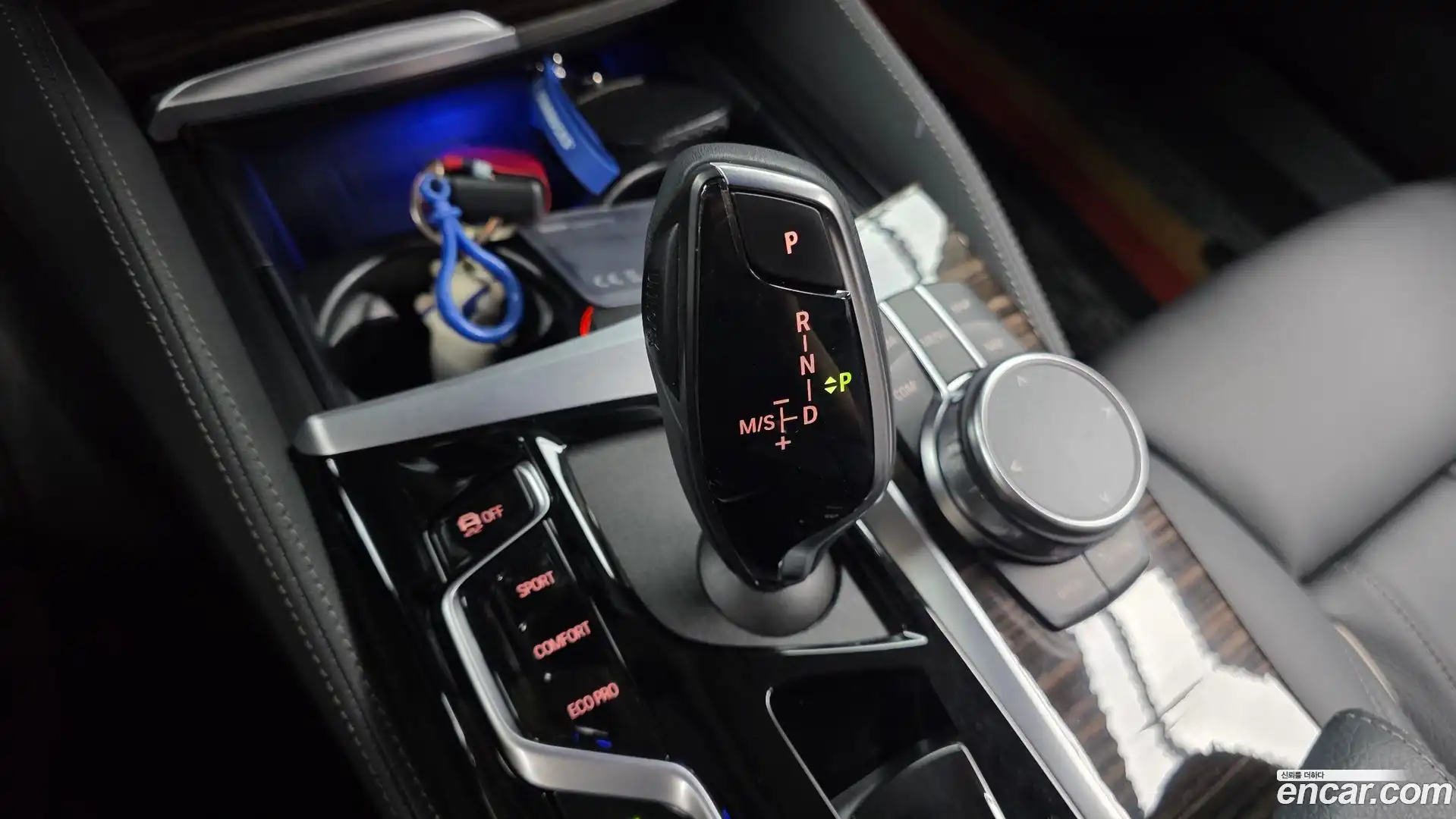 5-Series BMW 2023.3-INNER-009