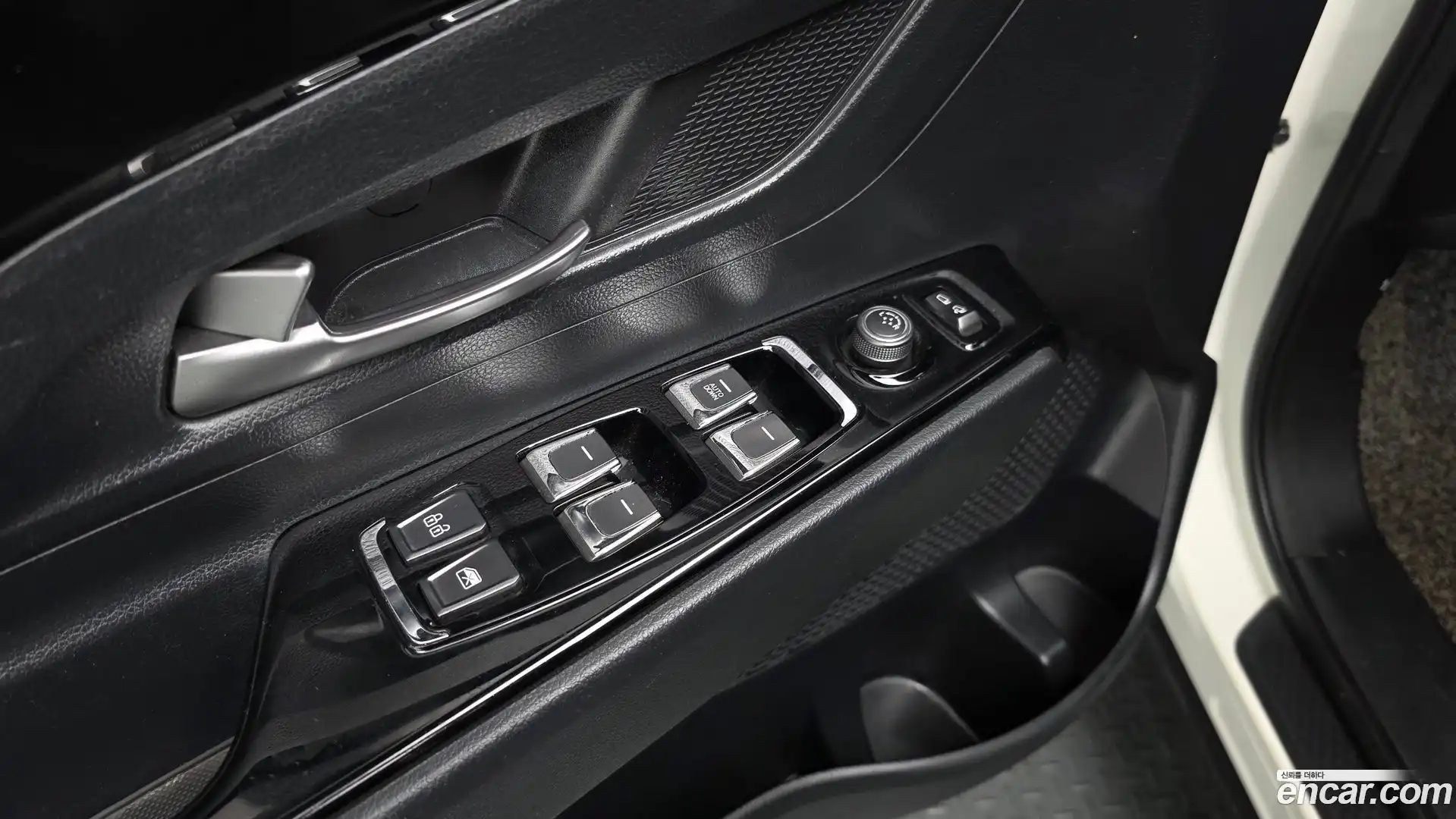KORANDO KG Mobility 2020.5-OPTION-043