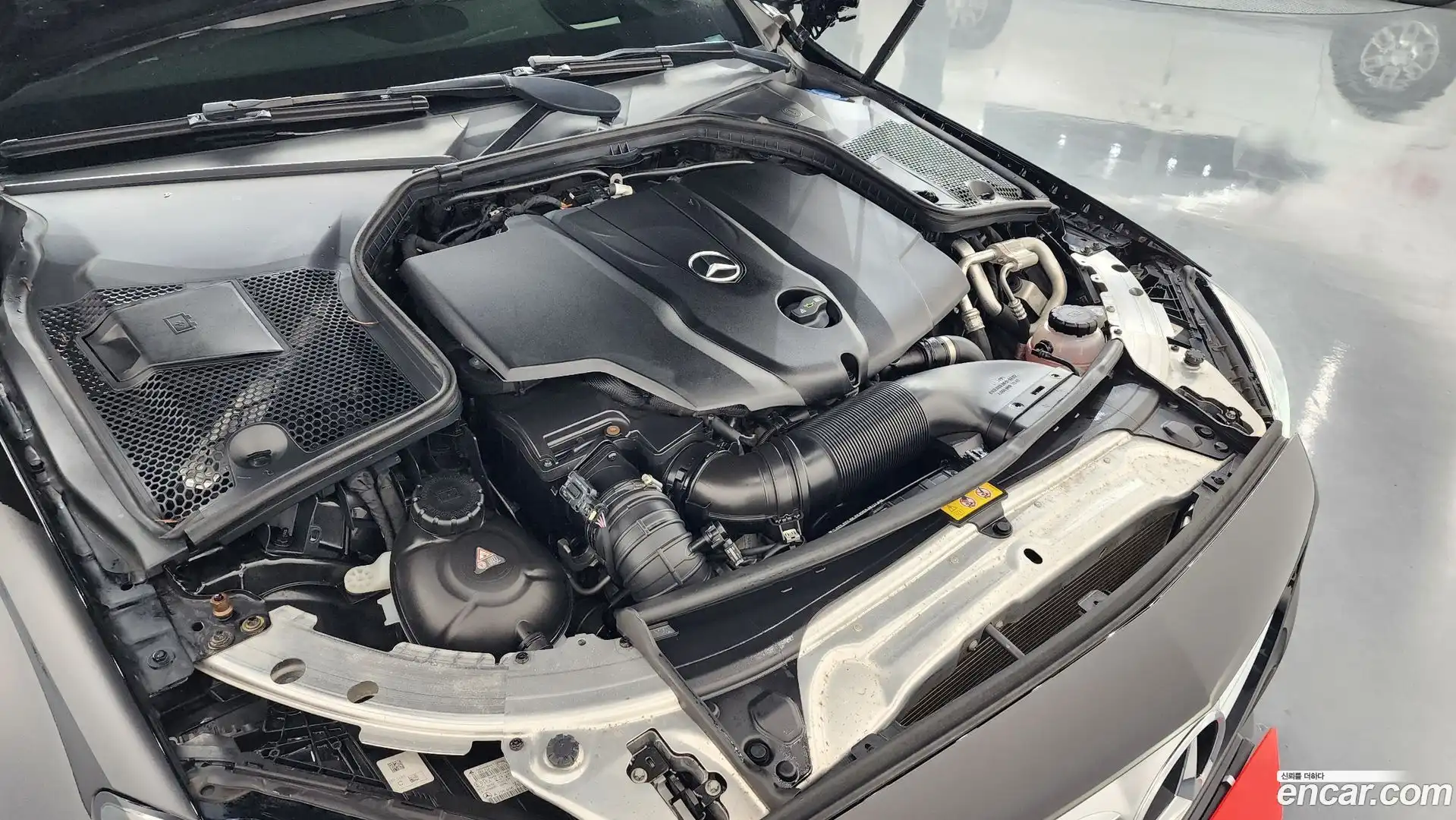 C-Class Mercedes-Benz 2018.2-OUTER-006