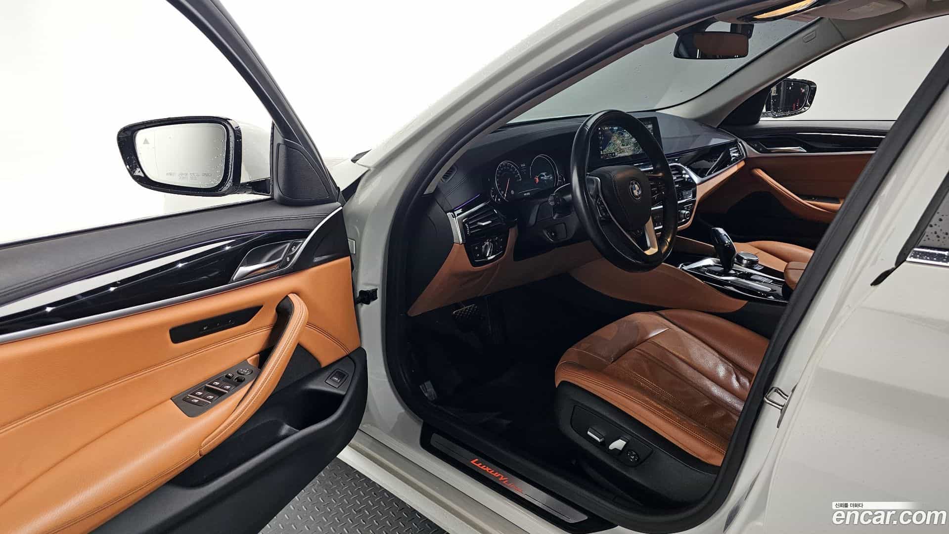 5-Series BMW 2018.11-INNER-010