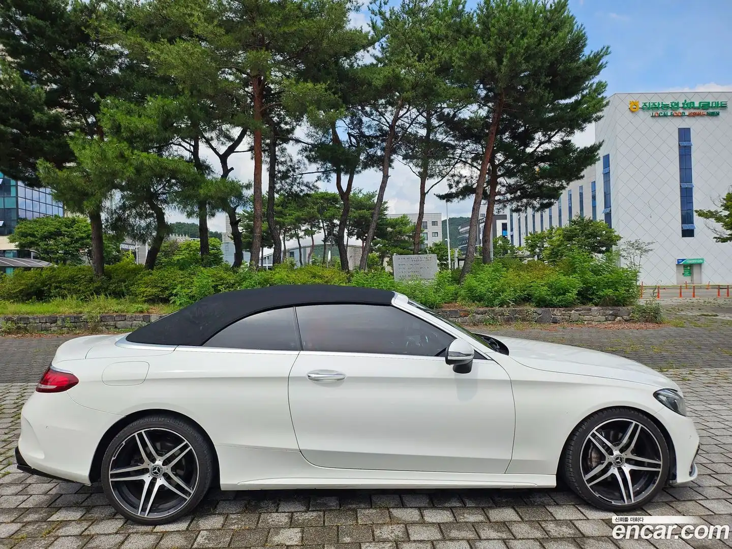 C-Class Mercedes-Benz 2017.3-OUTER-005