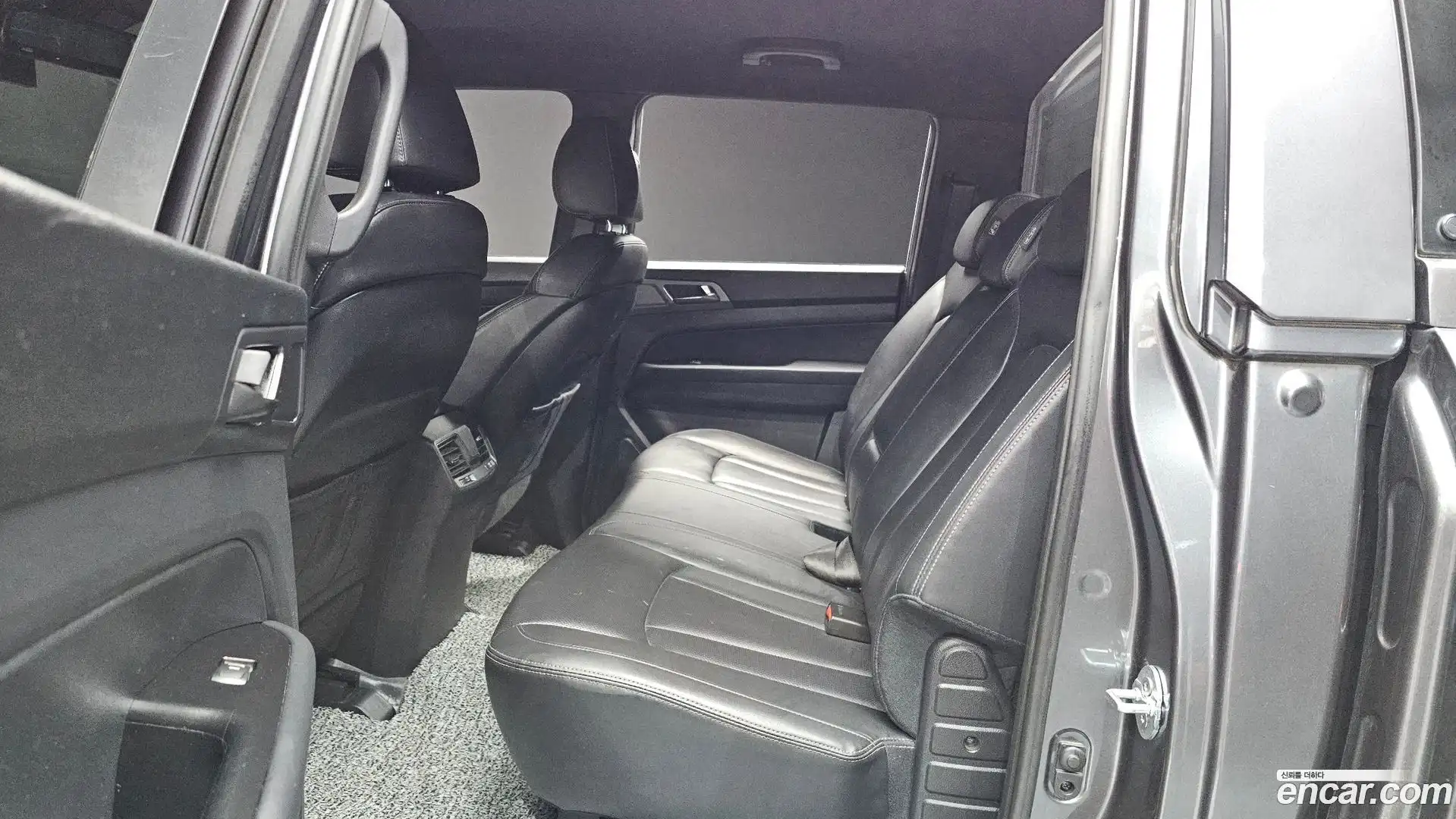 Rexton KG Mobility 2021.10-OPTION-016