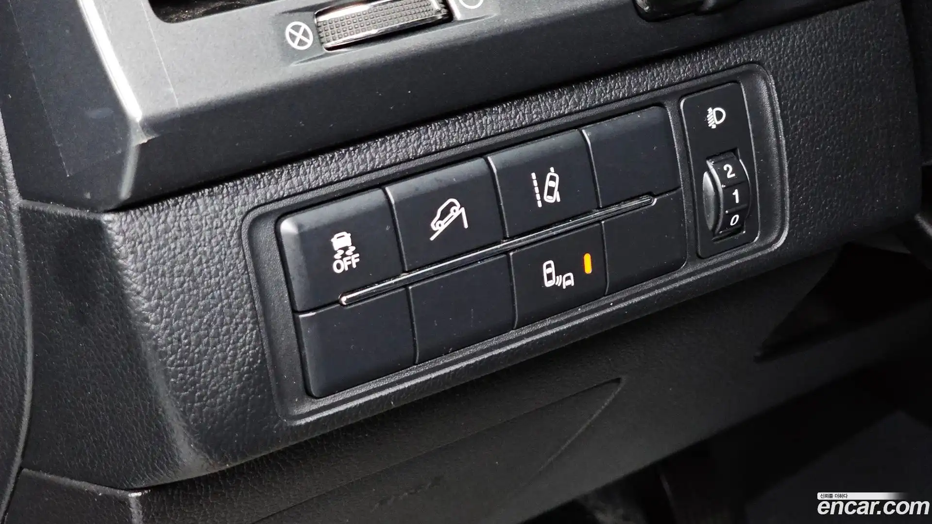 Rexton KG Mobility 2021.10-OPTION-018
