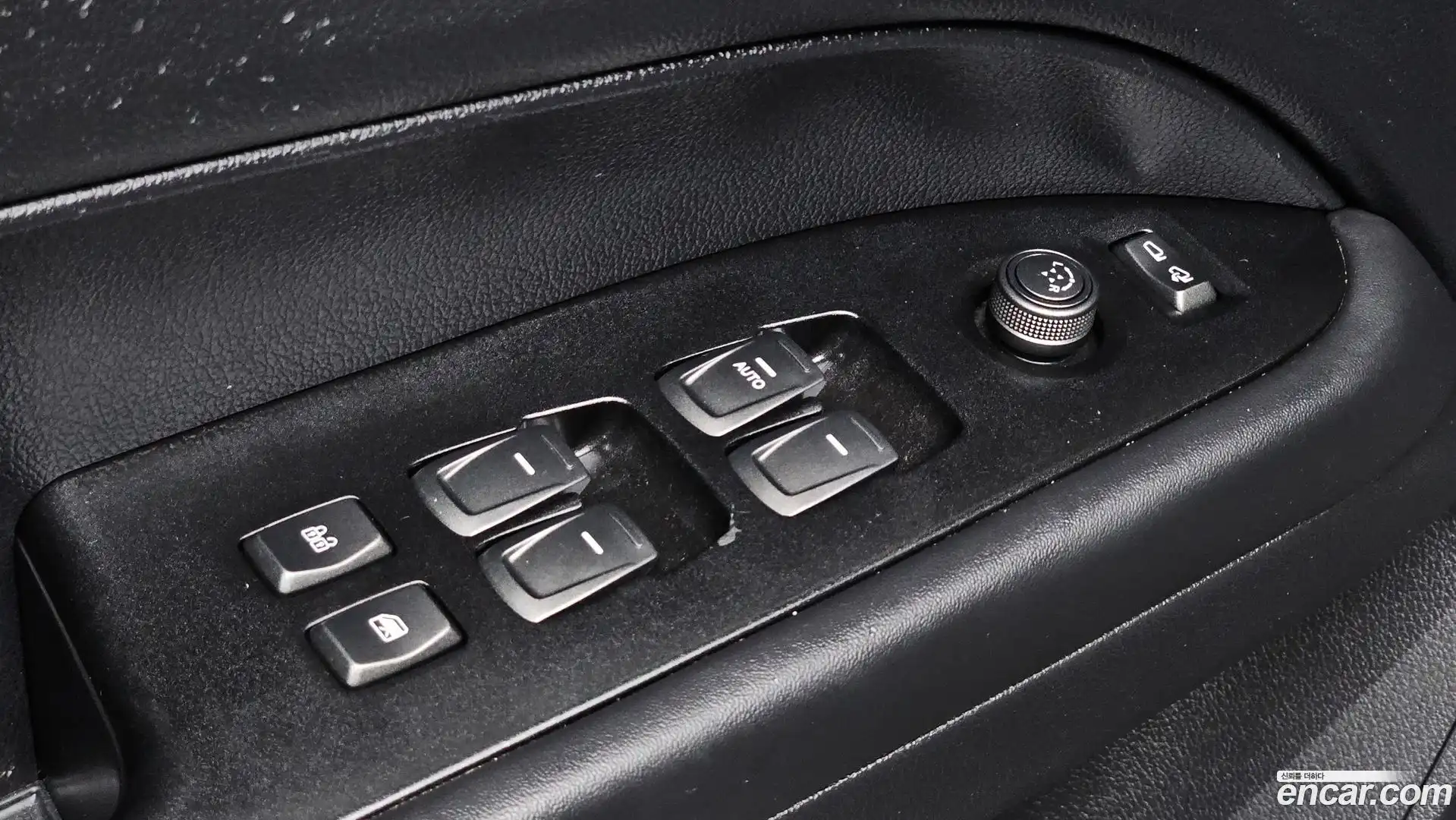 Rexton KG Mobility 2021.10-OPTION-024