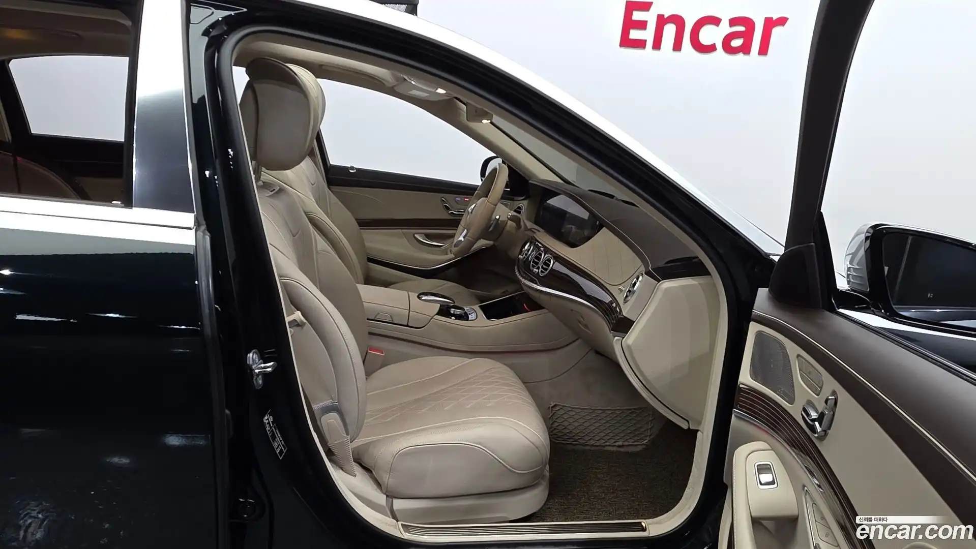 S-Class Mercedes-Benz 2019.6-OPTION-015