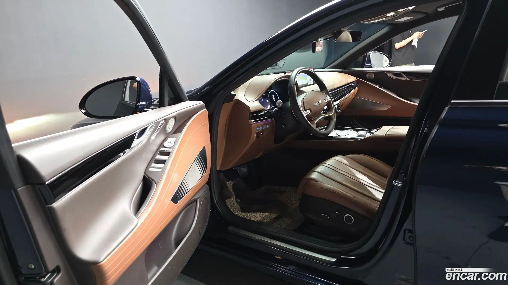 G80 Genesis 2020.4-INNER-010
