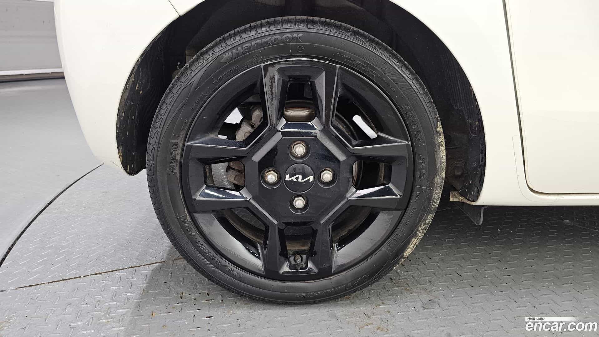 RAY Kia 2023.4-OUTER-005