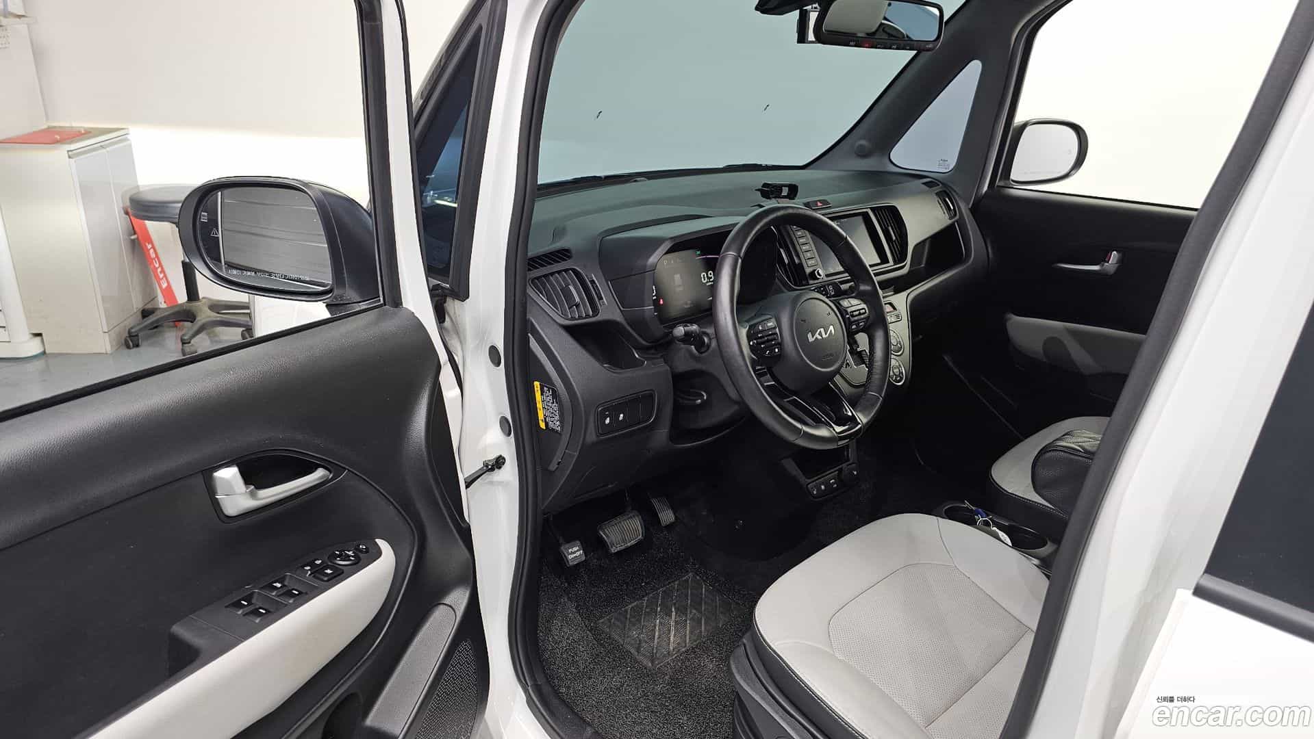 RAY Kia 2023.4-INNER-010