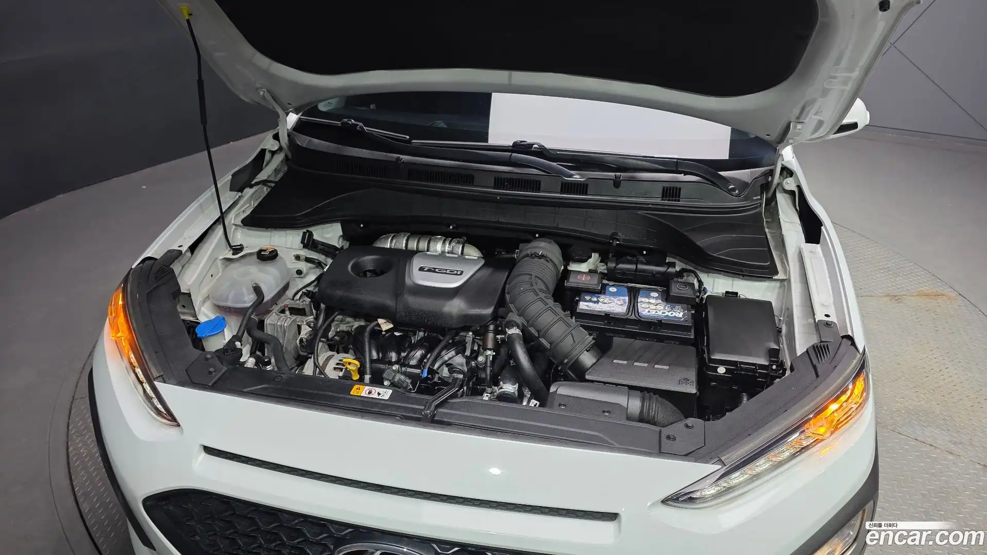 Kona Hyundai 2017.9-OUTER-006
