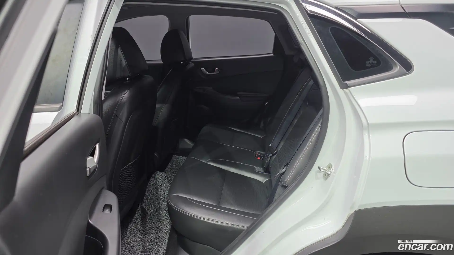 Kona Hyundai 2017.9-INNER-036