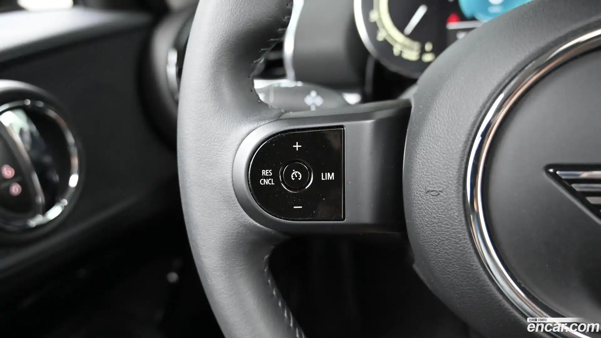 Clubman Mini 2022.2-OPTION-020