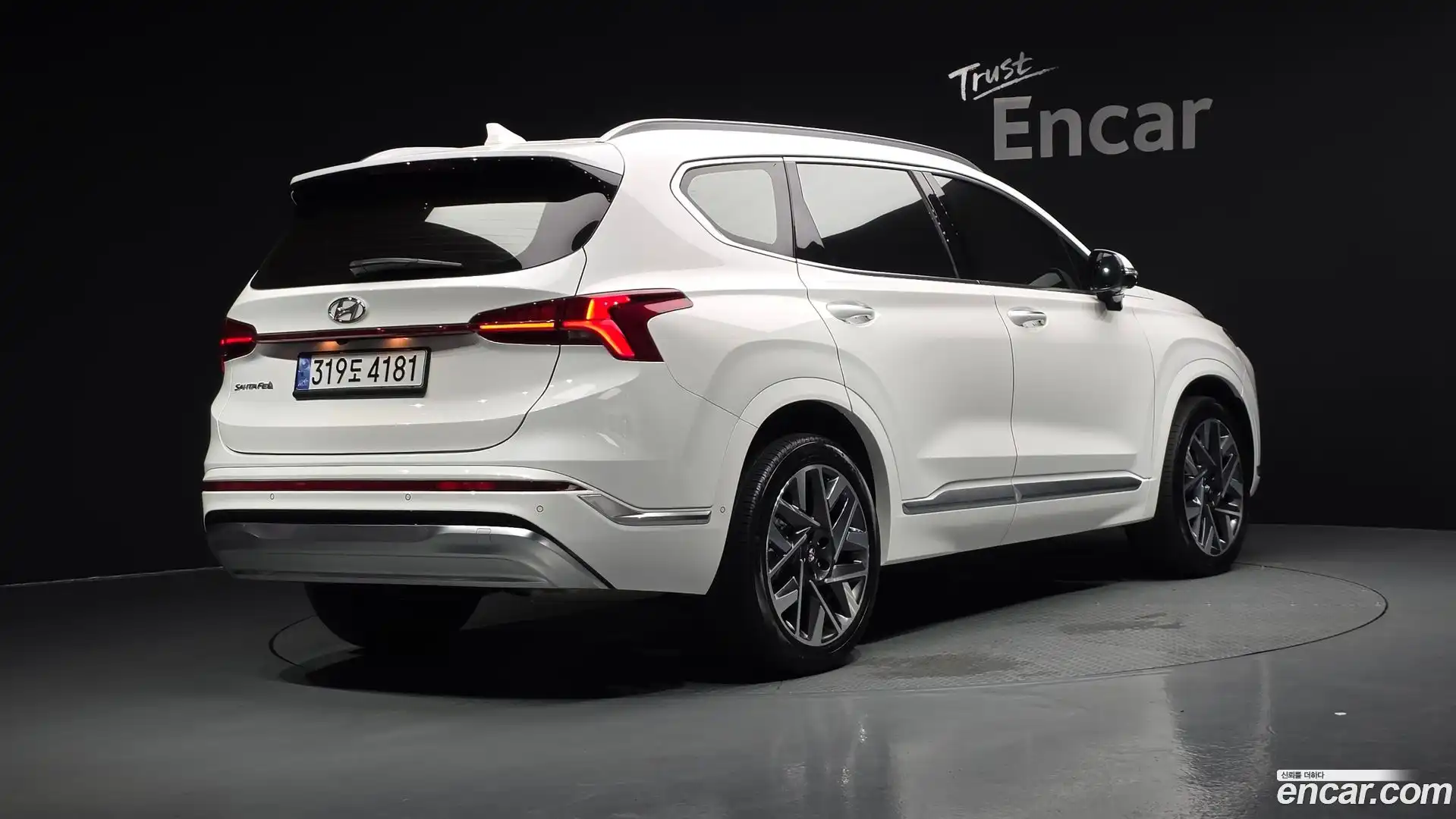 Santafe Hyundai 2021.6-OUTER-002