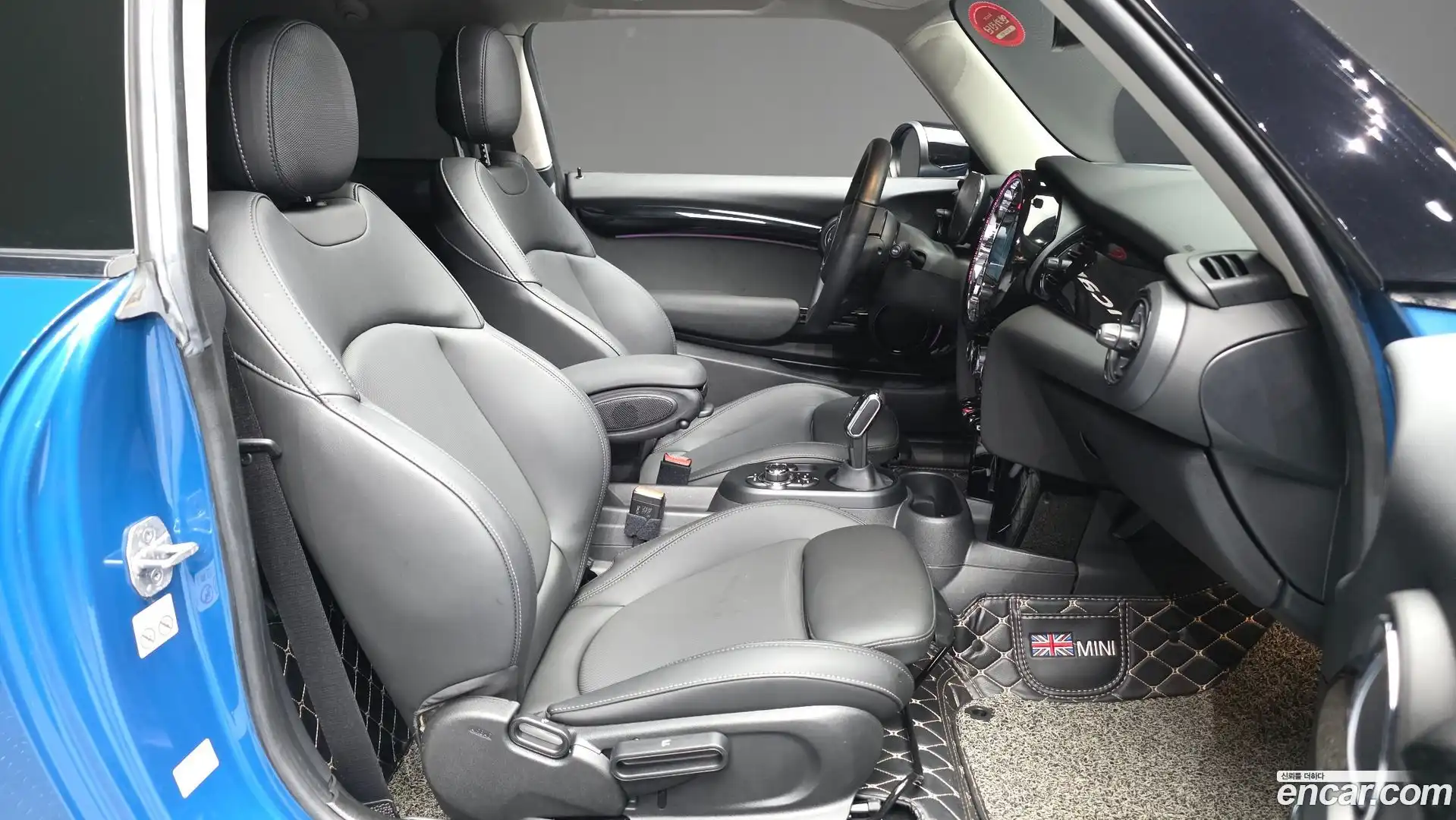 Cooper Mini 2022.0-OPTION-015