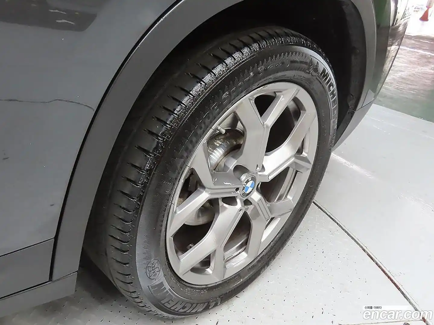X4 BMW 2022.1-OUTER-005