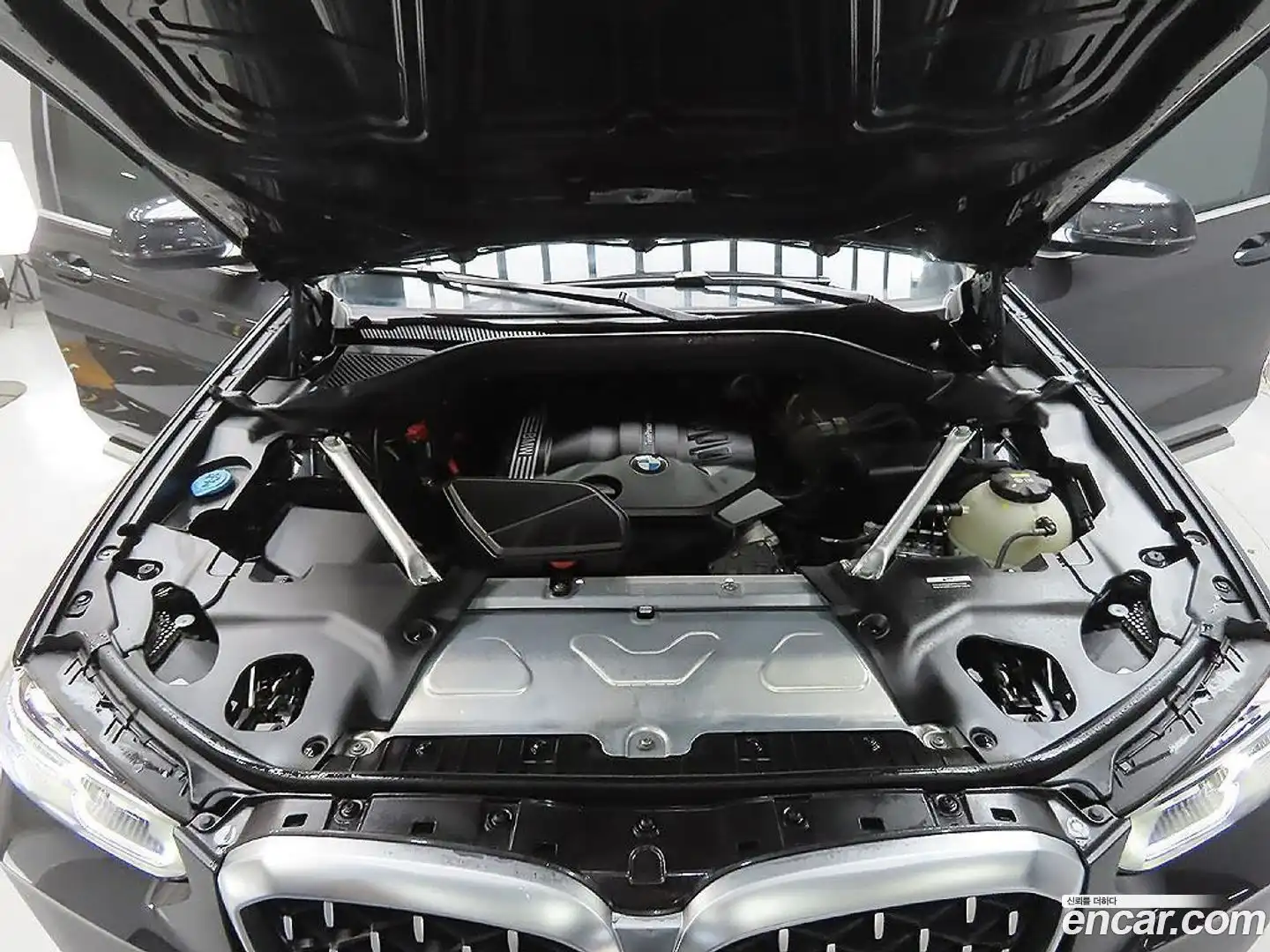 X4 BMW 2022.1-OUTER-006