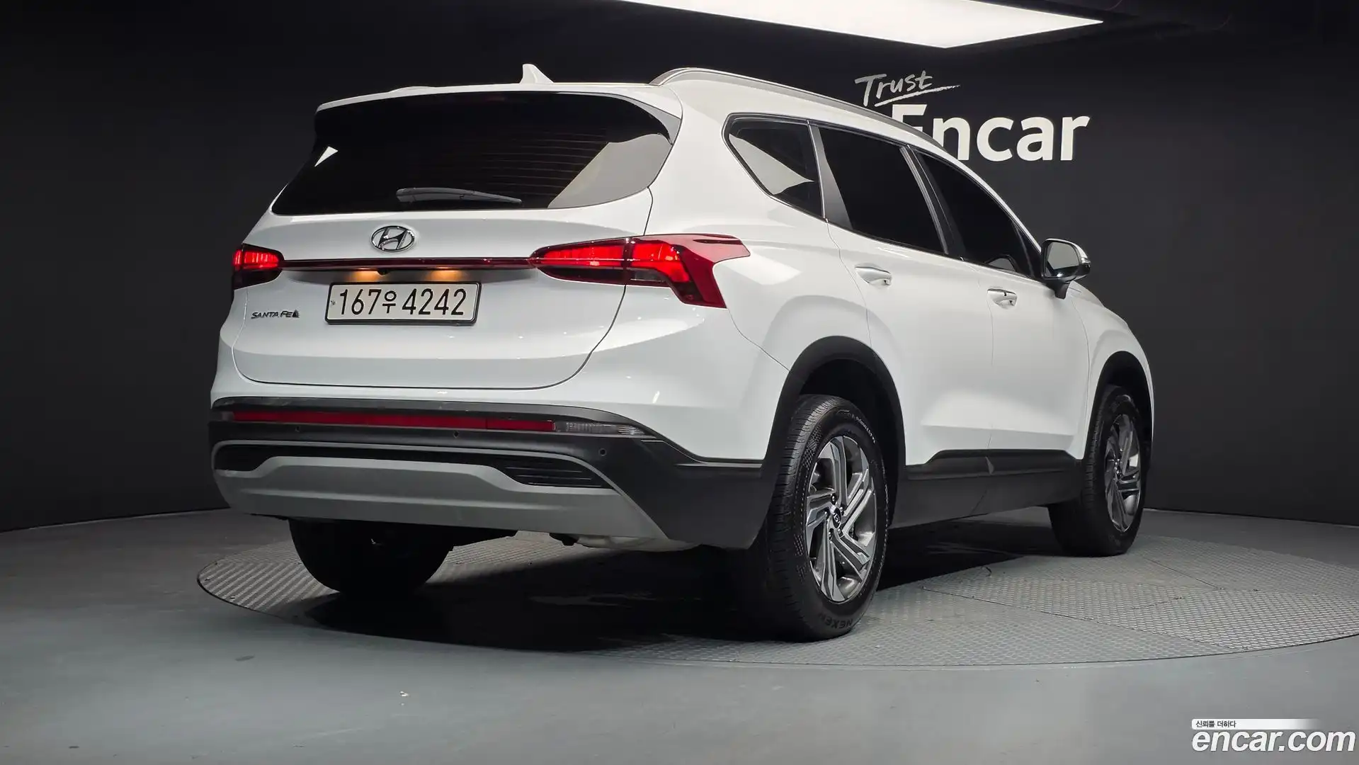 Santafe Hyundai 2021.6-OUTER-002