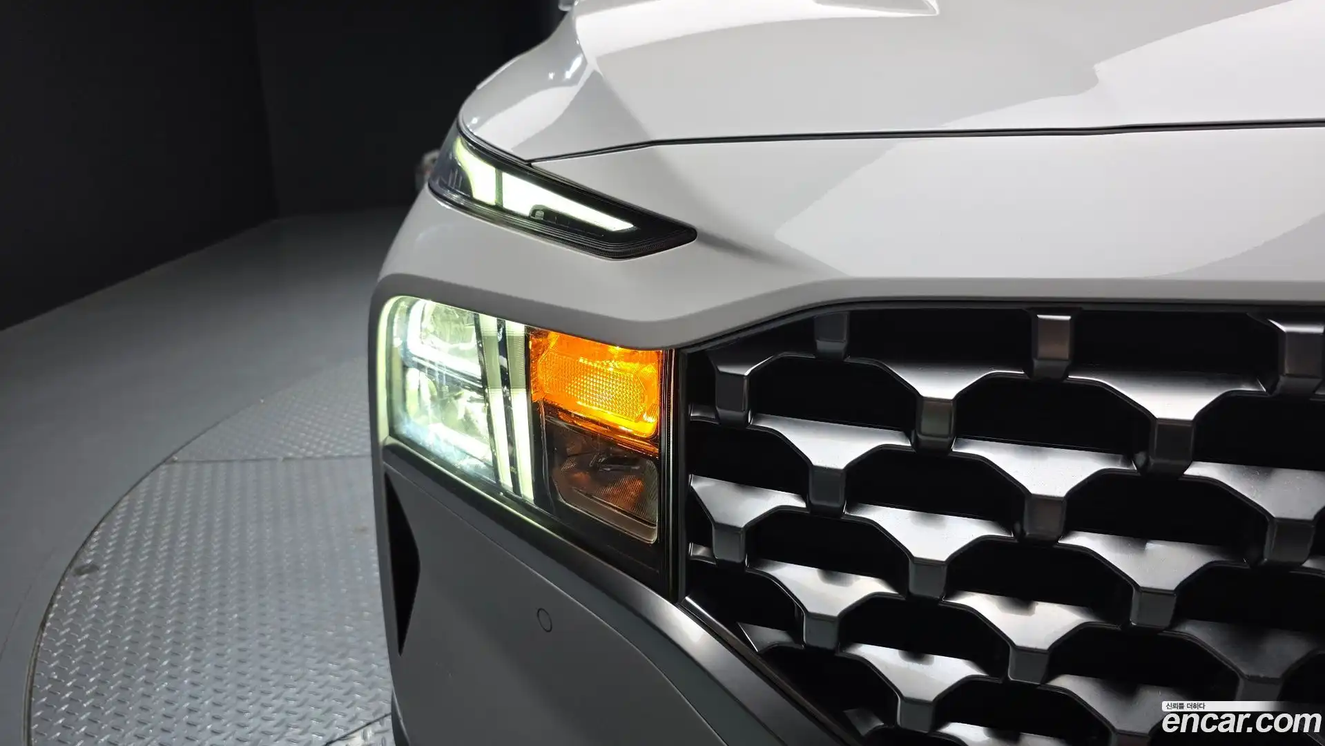 Santafe Hyundai 2021.6-OUTER-032