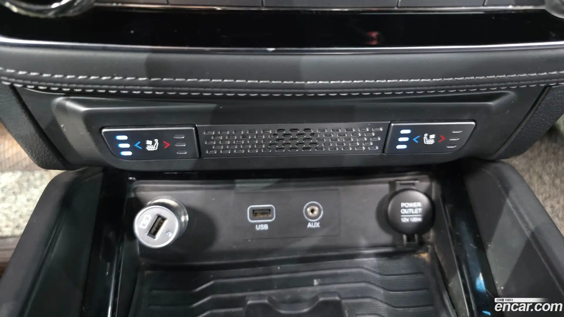 Rexton KG Mobility 2018.3-OPTION-017