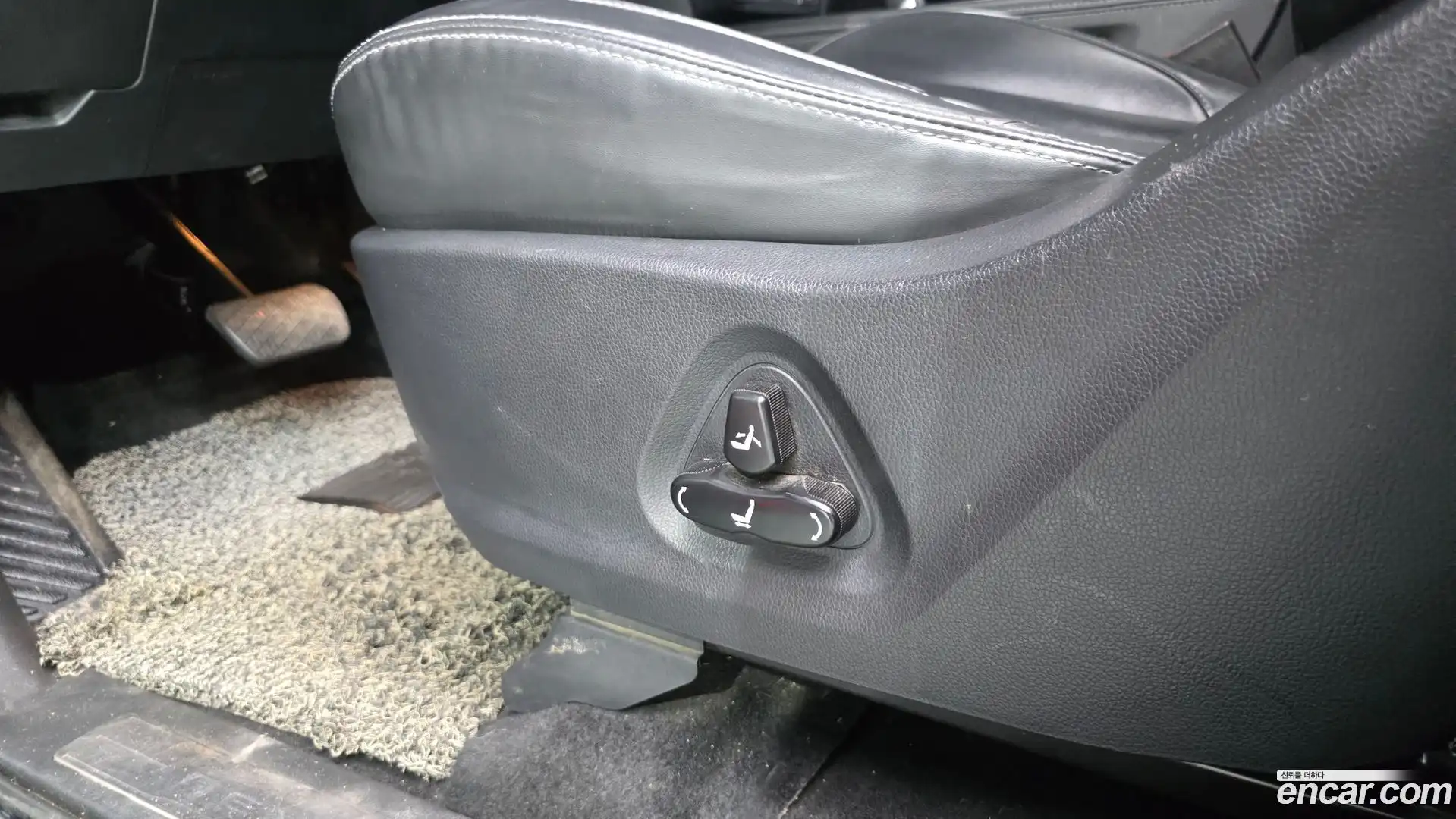 Rexton KG Mobility 2018.3-OPTION-022