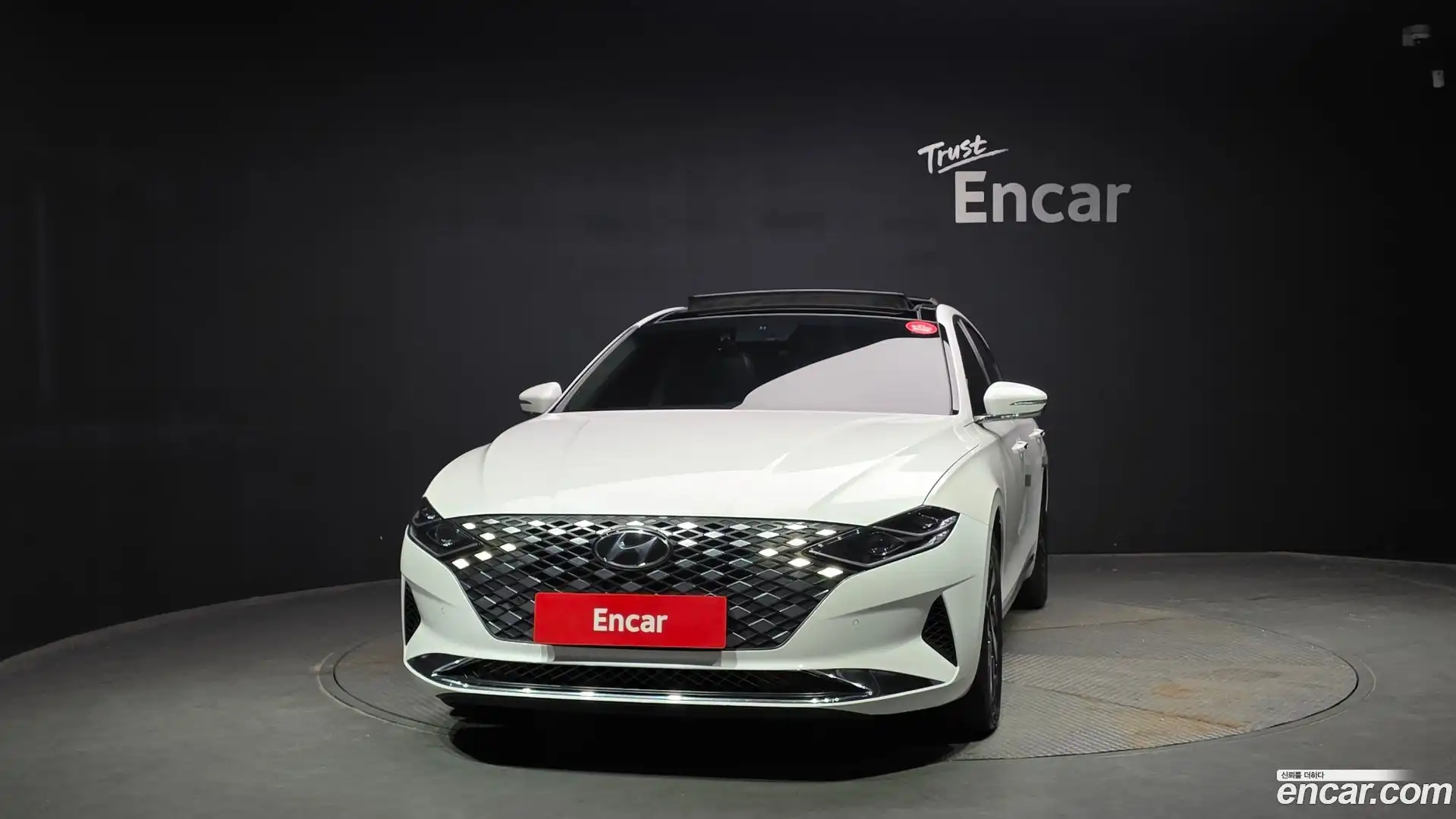 Grandeur Hyundai 2020.0-OUTER-003