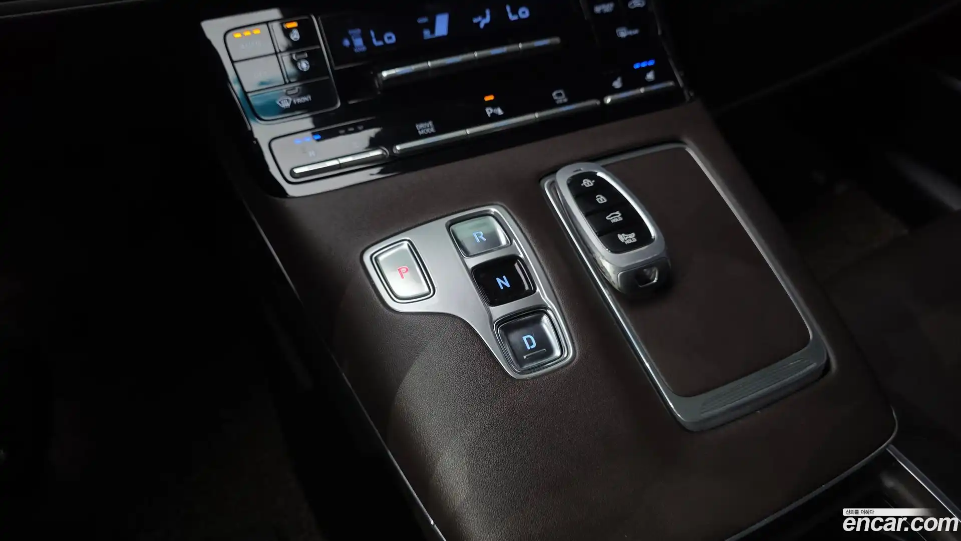 Grandeur Hyundai 2020.0-INNER-009