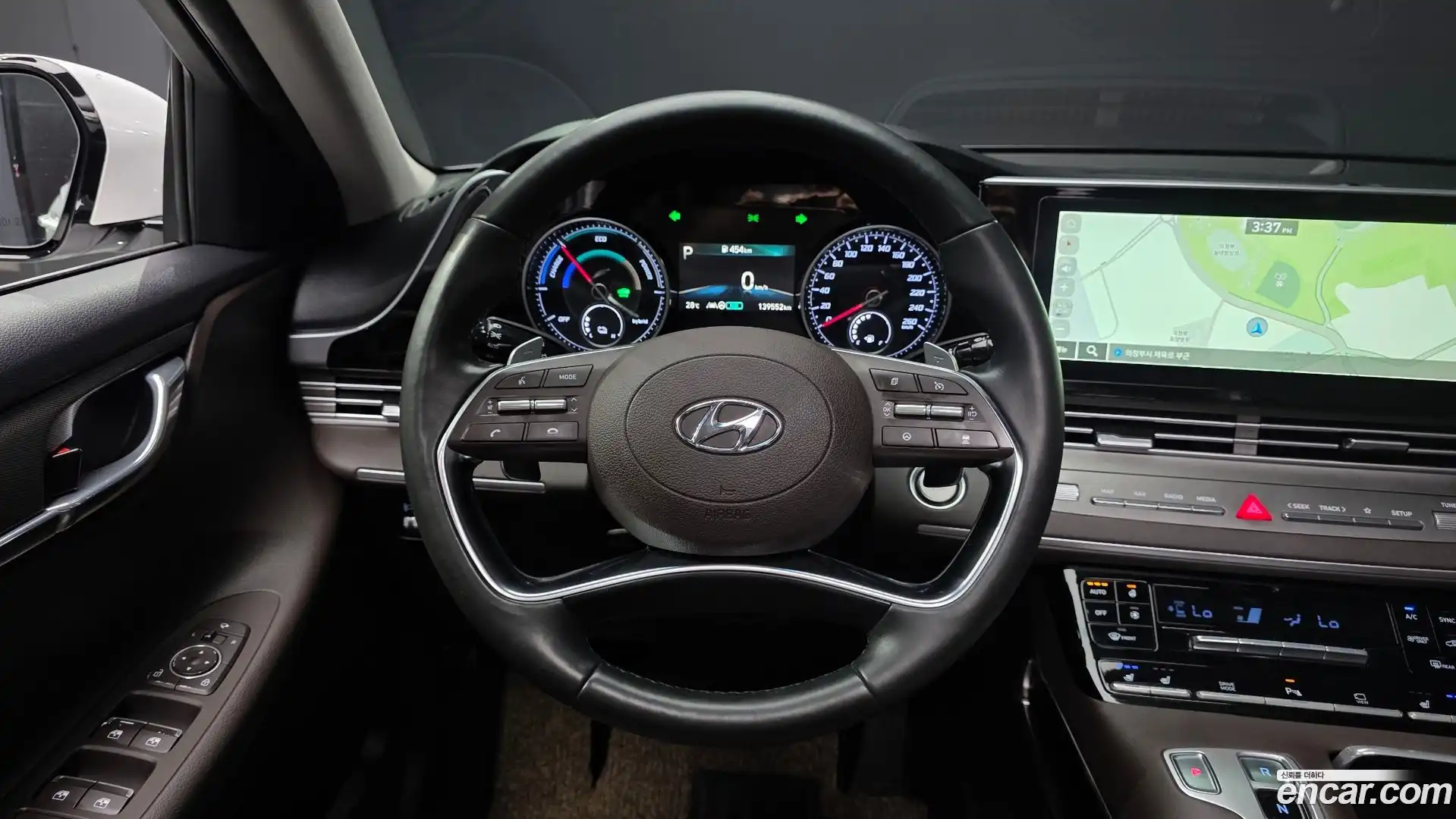 Grandeur Hyundai 2020.0-OPTION-017