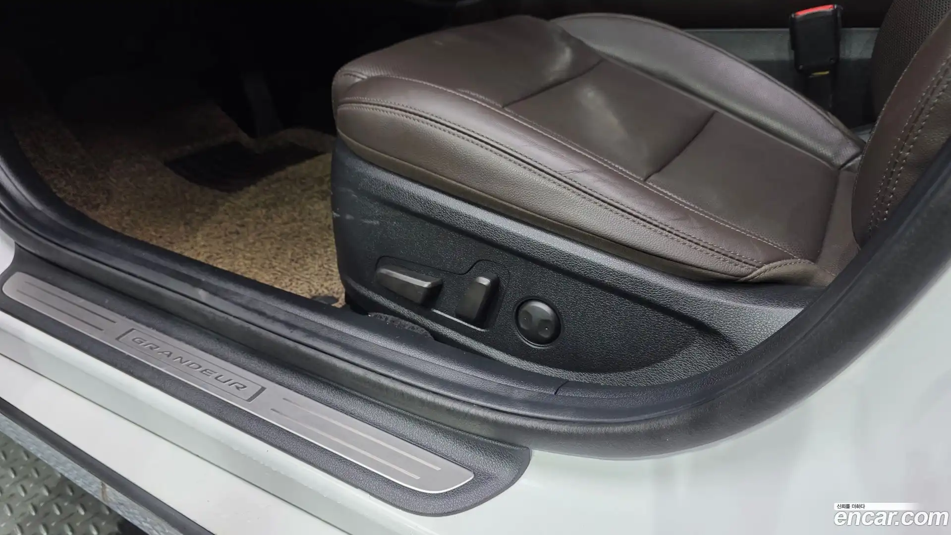 Grandeur Hyundai 2020.0-OPTION-045