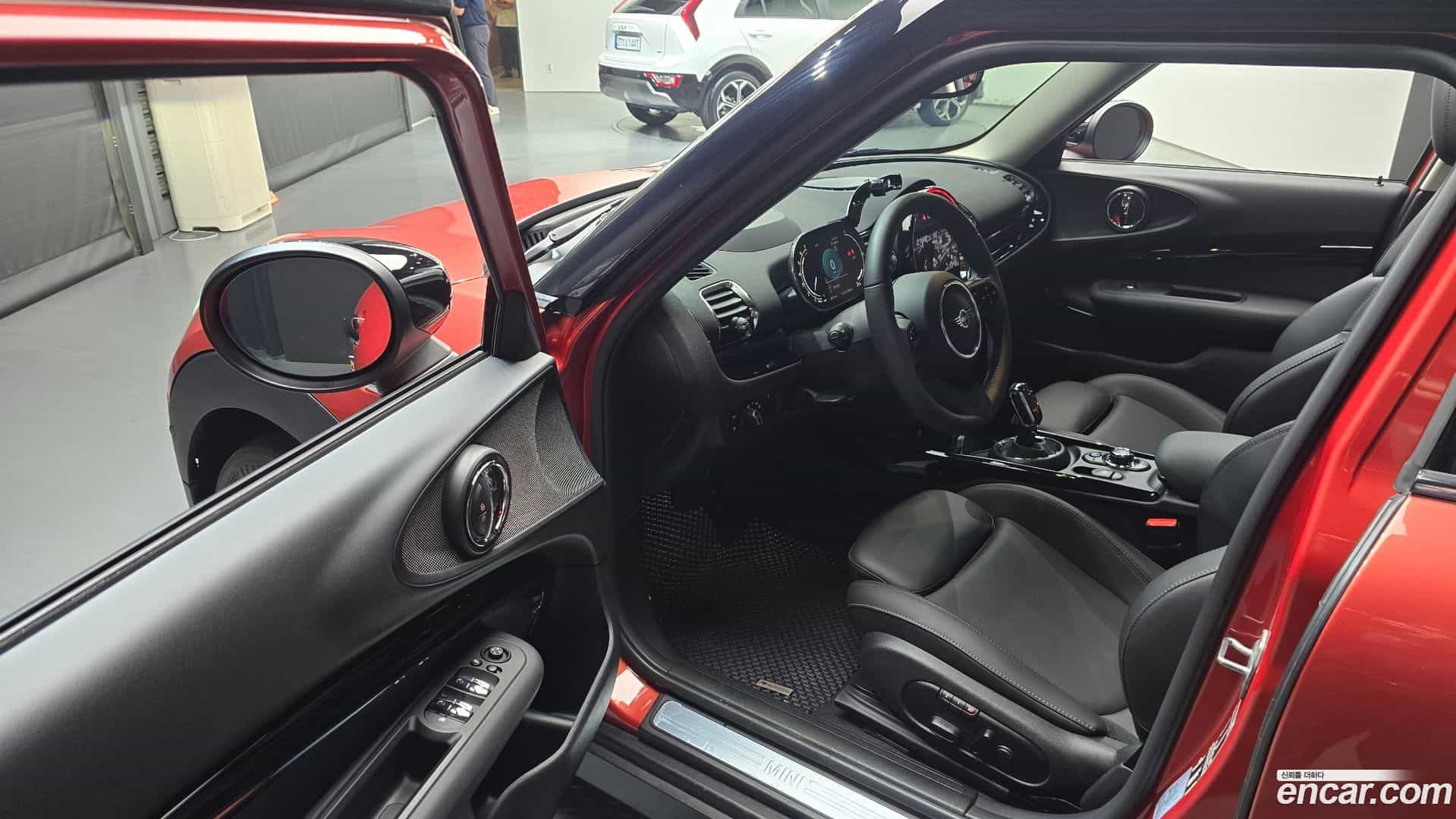 Clubman Mini 2022.4-INNER-010
