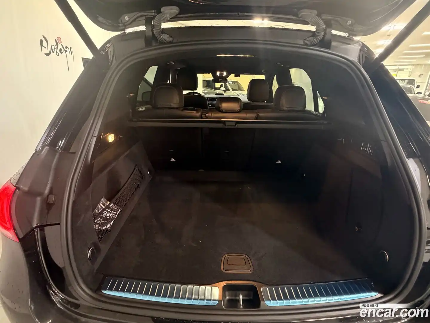 GLE-Class Mercedes-Benz 2023.7-OPTION-018