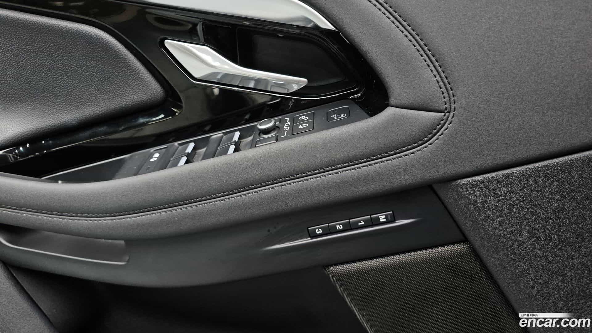 Range Rover Evoque Land Rover 2020.2-OPTION-041
