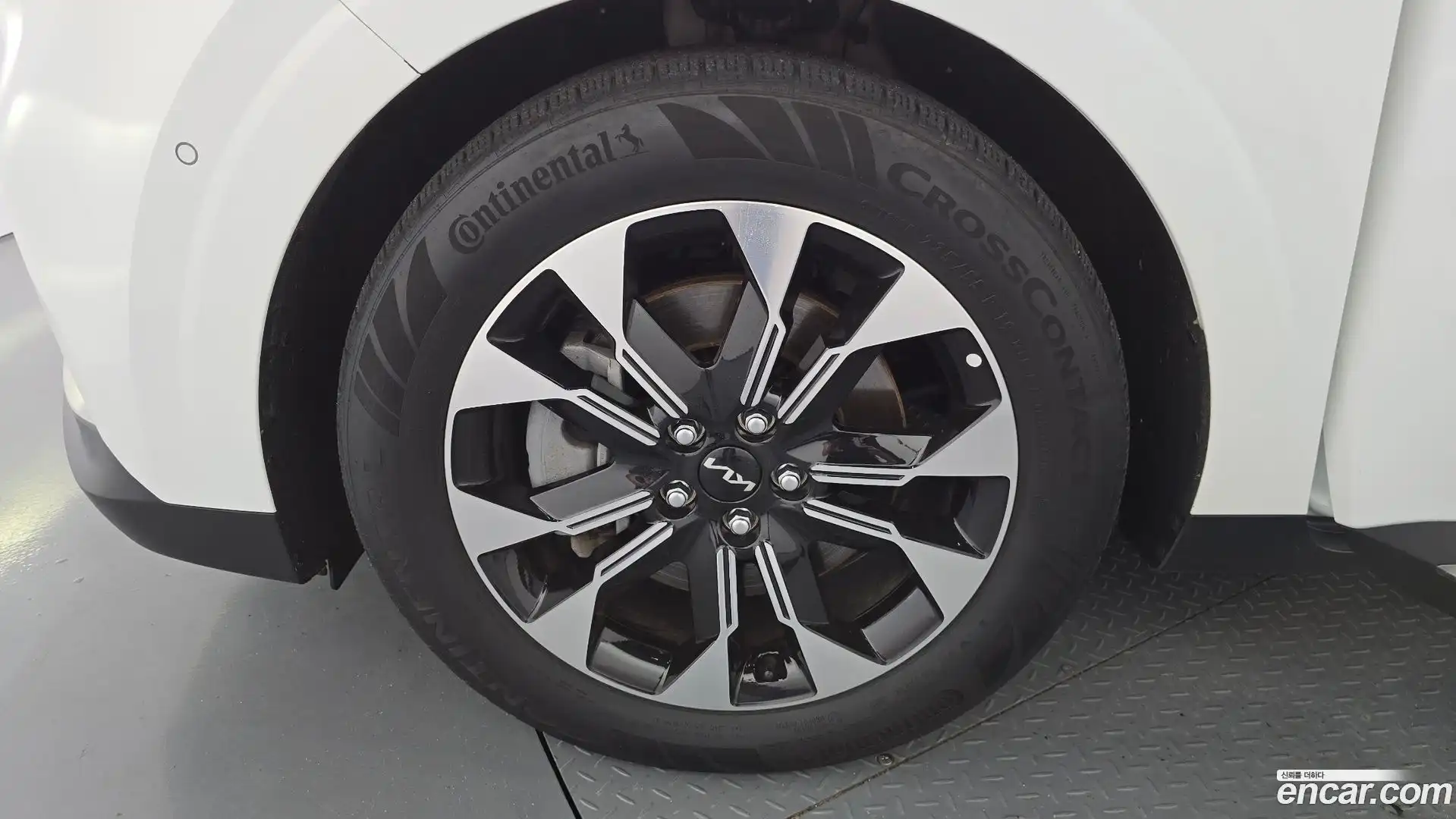 Canival Kia 2023.10-OUTER-005