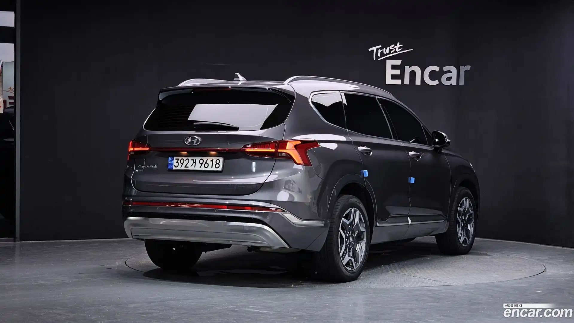 Santafe Hyundai 2023.2-OUTER-002