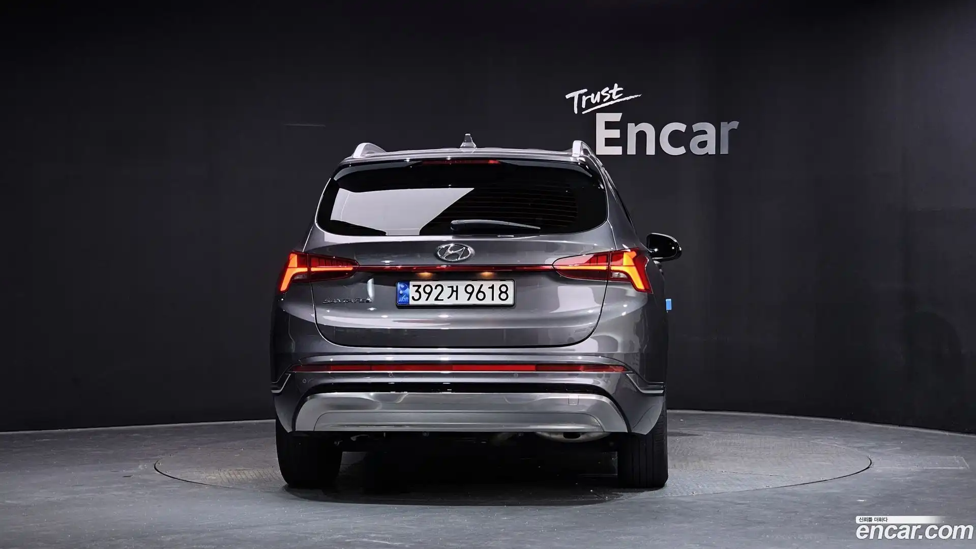 Santafe Hyundai 2023.2-OUTER-004