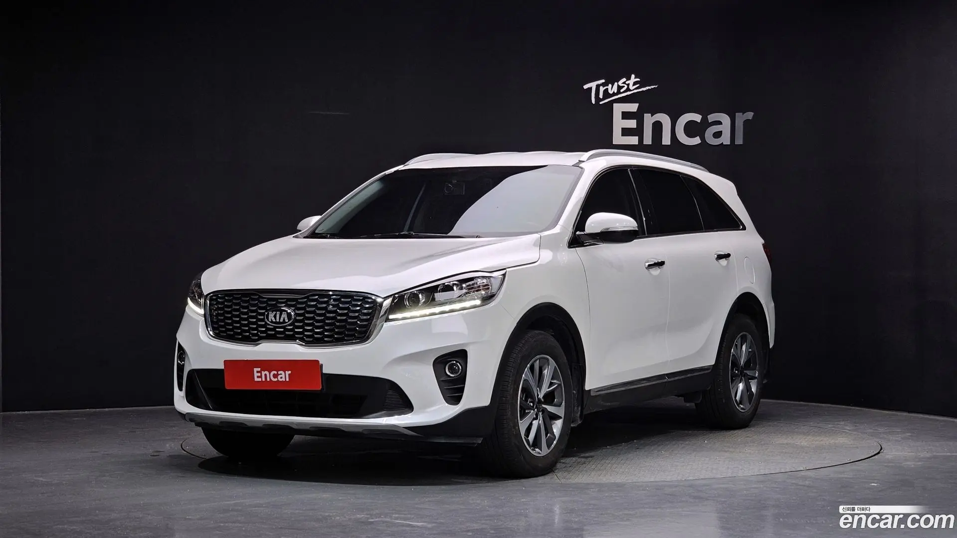 Main__Slider__Photo:Sorento Kia 2017.8-0