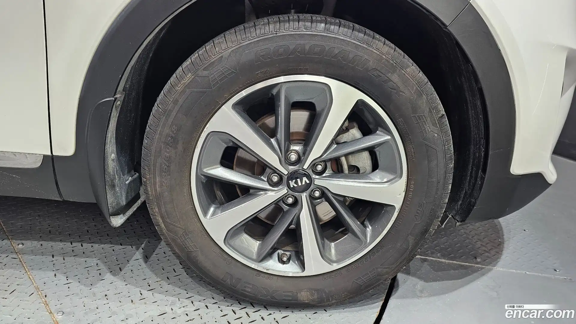 Sorento Kia 2017.8-OUTER-005