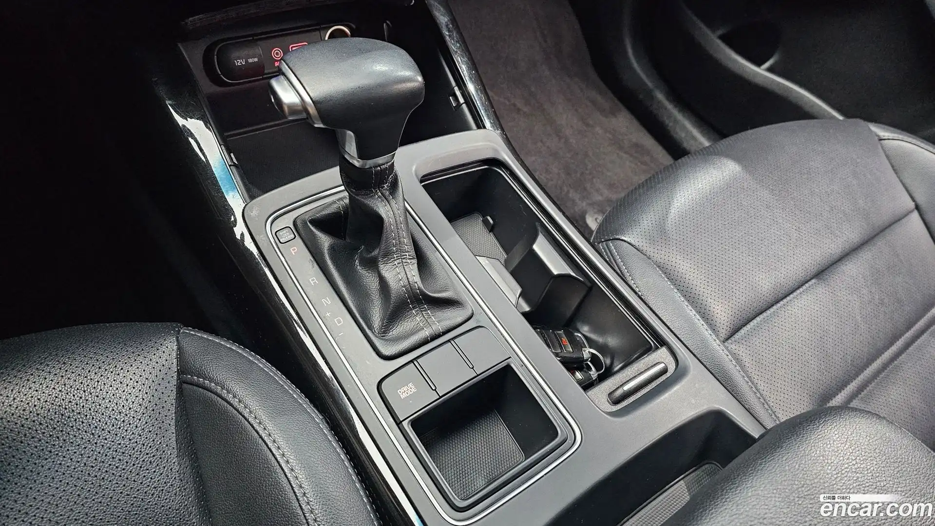 Sorento Kia 2017.8-INNER-009