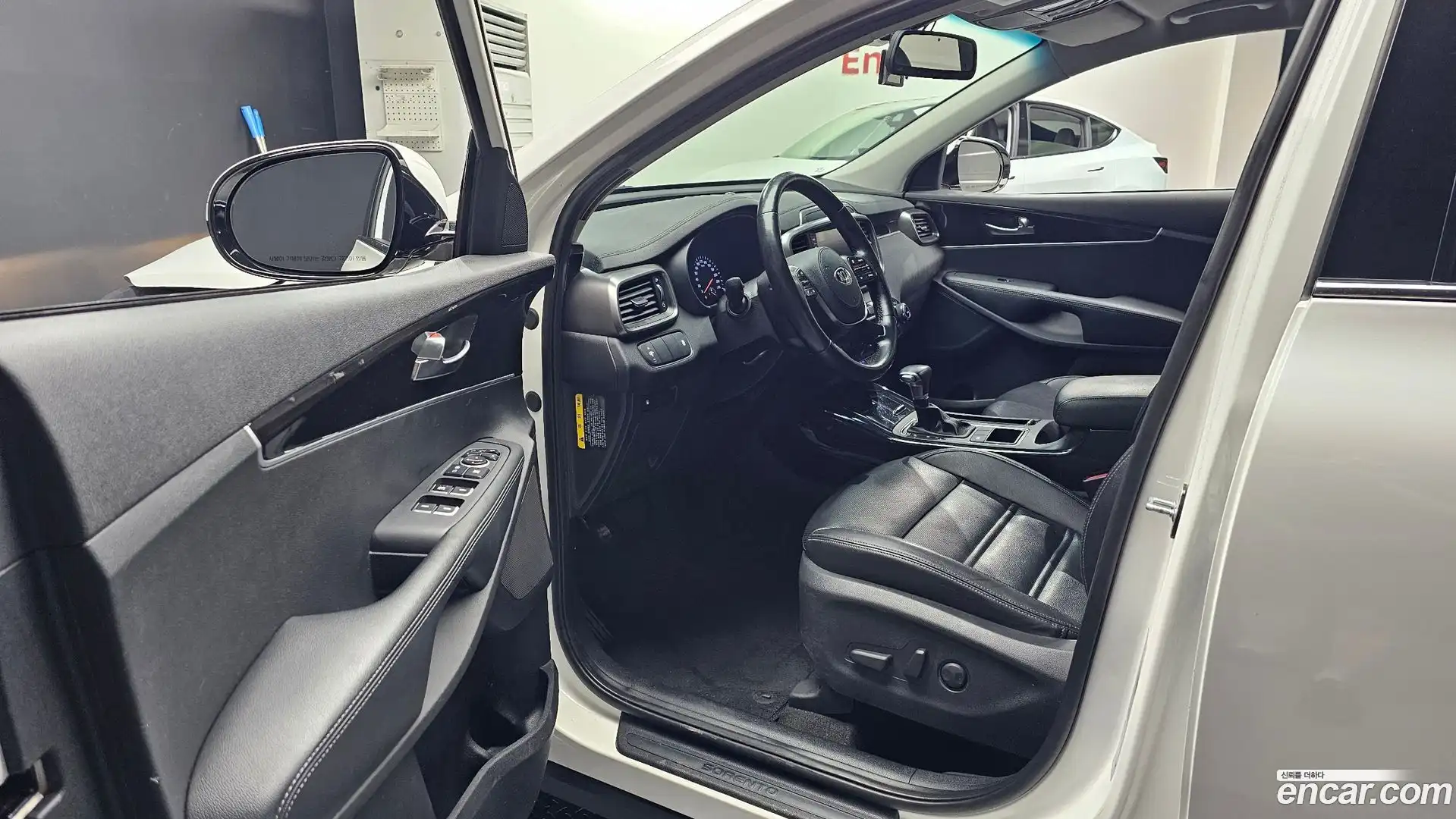 Sorento Kia 2017.8-INNER-010