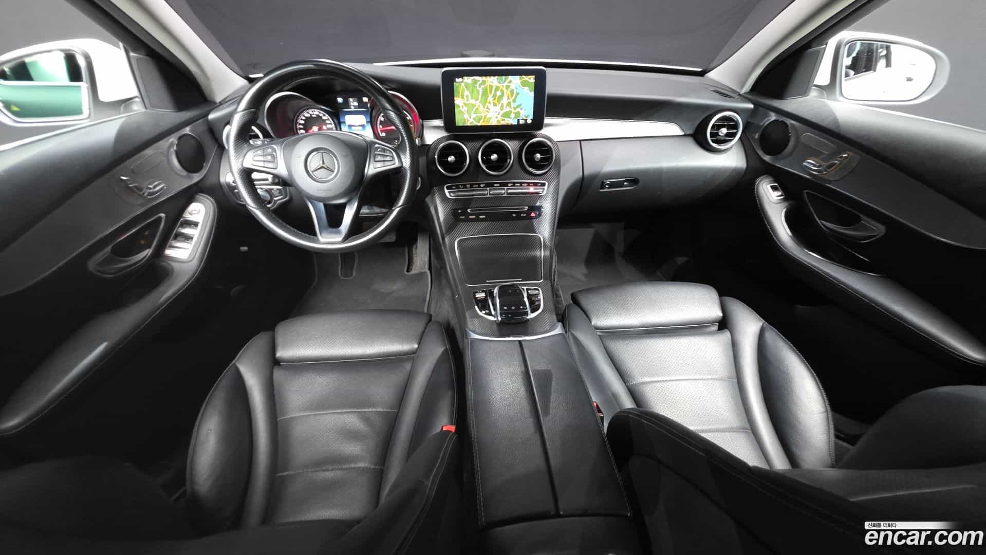 C-Class Mercedes-Benz 2016.4-INNER-007