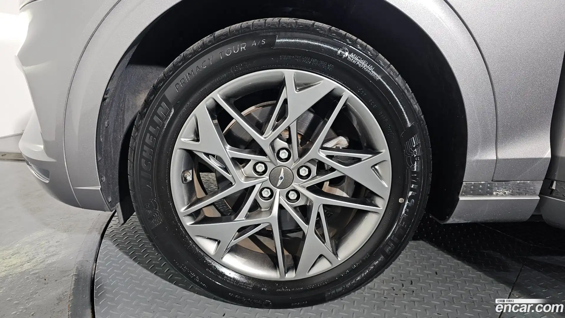 GV70 Genesis 2021.9-OUTER-005