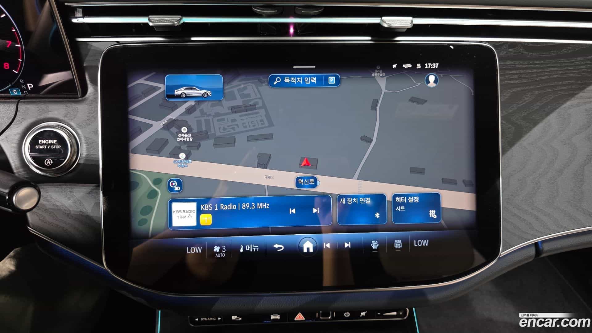 E-Class Mercedes-Benz 2025.10-OPTION-041