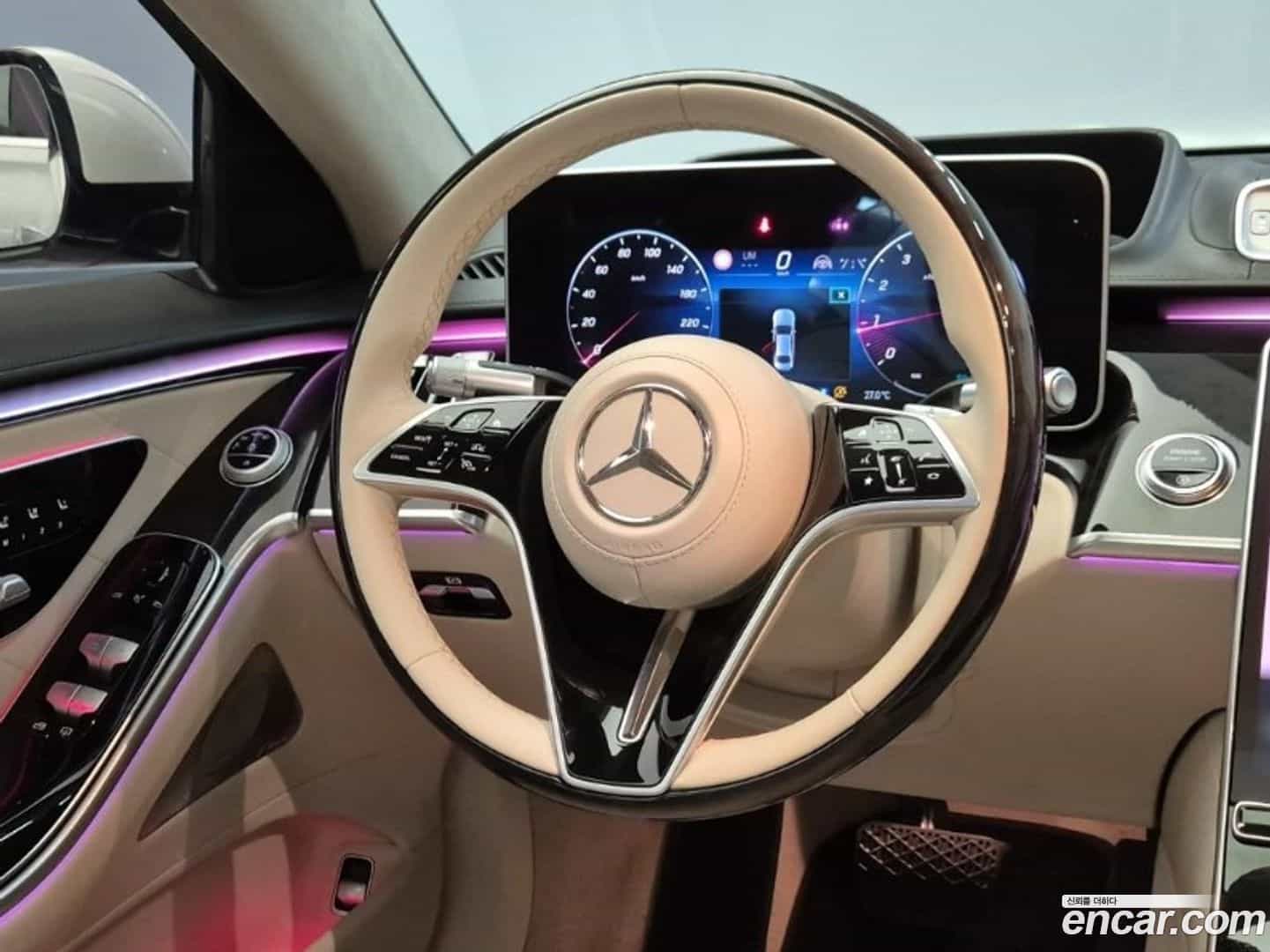 S-Class Mercedes-Benz 2022.0-INNER-007