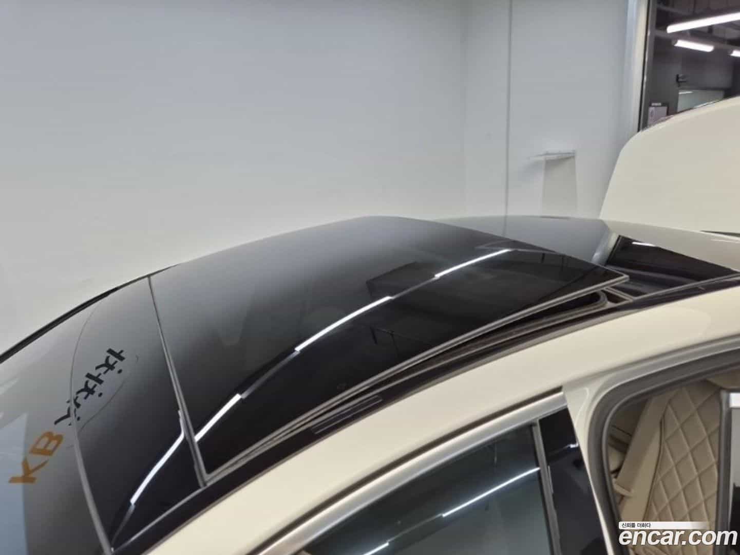 S-Class Mercedes-Benz 2022.0-OPTION-018