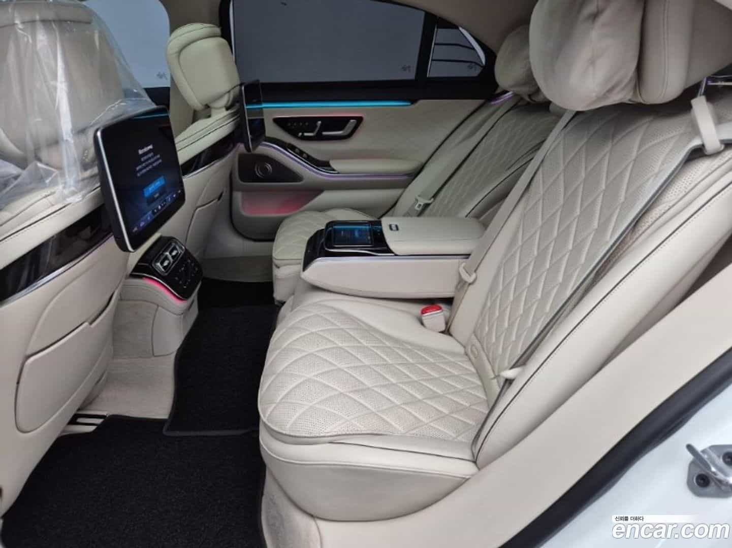 S-Class Mercedes-Benz 2022.0-OPTION-020